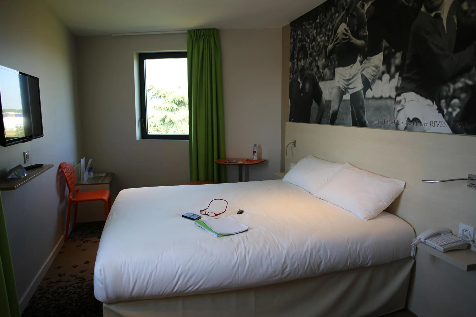 Magnifique chambre pour un séminaire d'entreprise à ibis styles Villeneuve Sur Lot - Villeneuve-sur-Lot