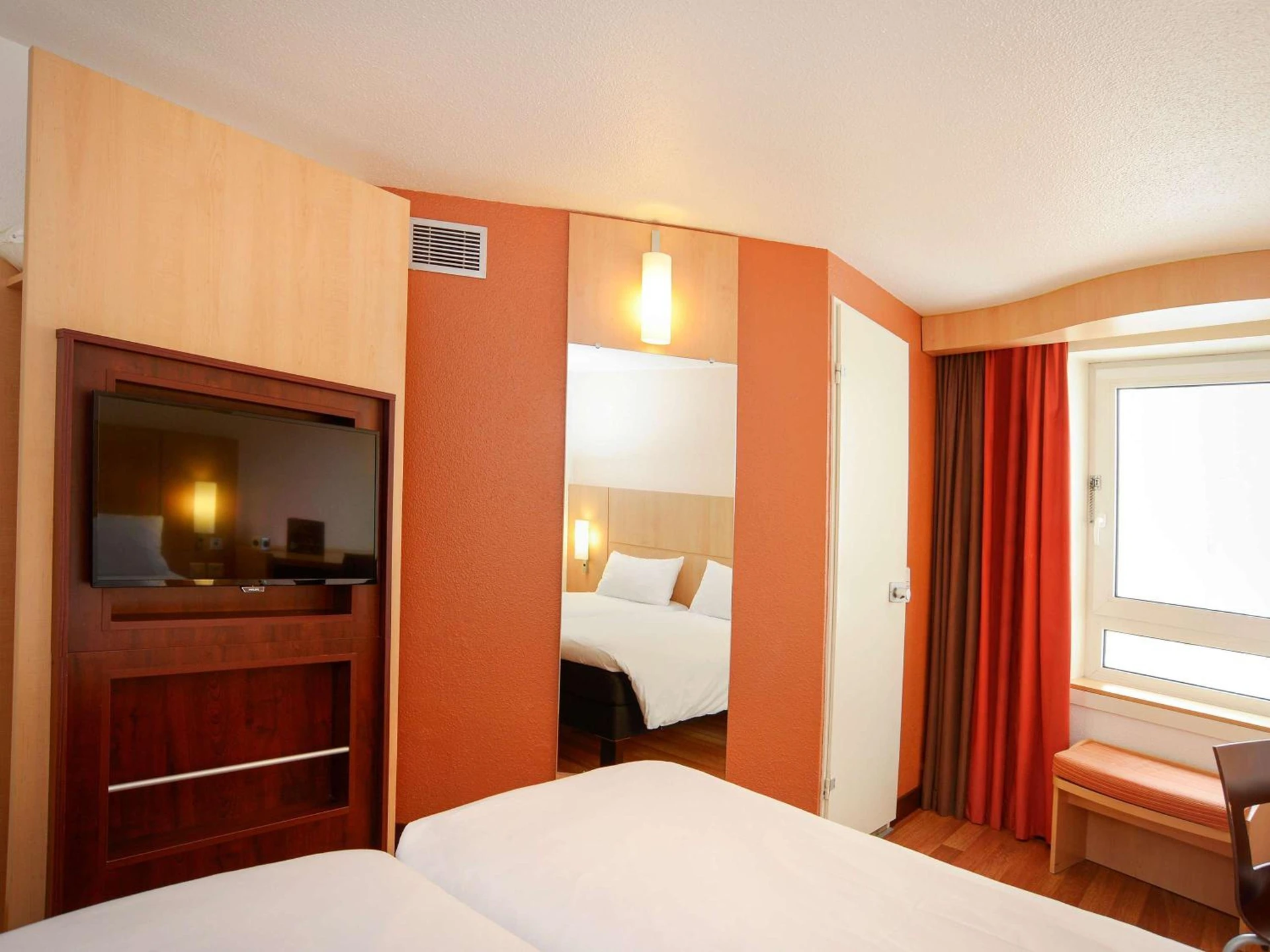 Chambre disponible pour un séminaire d'entreprise à ibis Toulouse Centre - Toulouse
