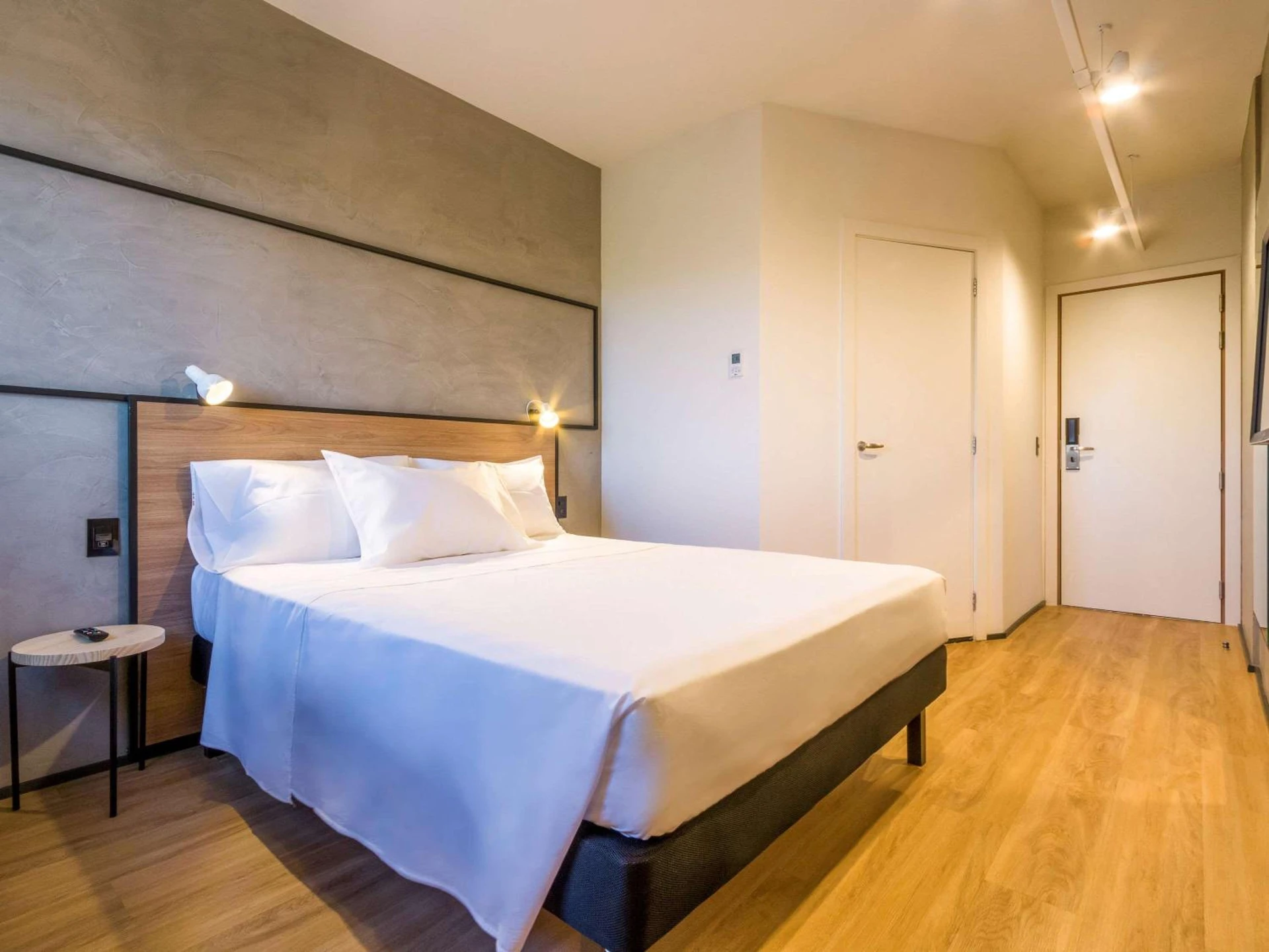 Magnifique chambre pour un séminaire d'entreprise à ibis Tours Sud - Chambray-lès-Tours