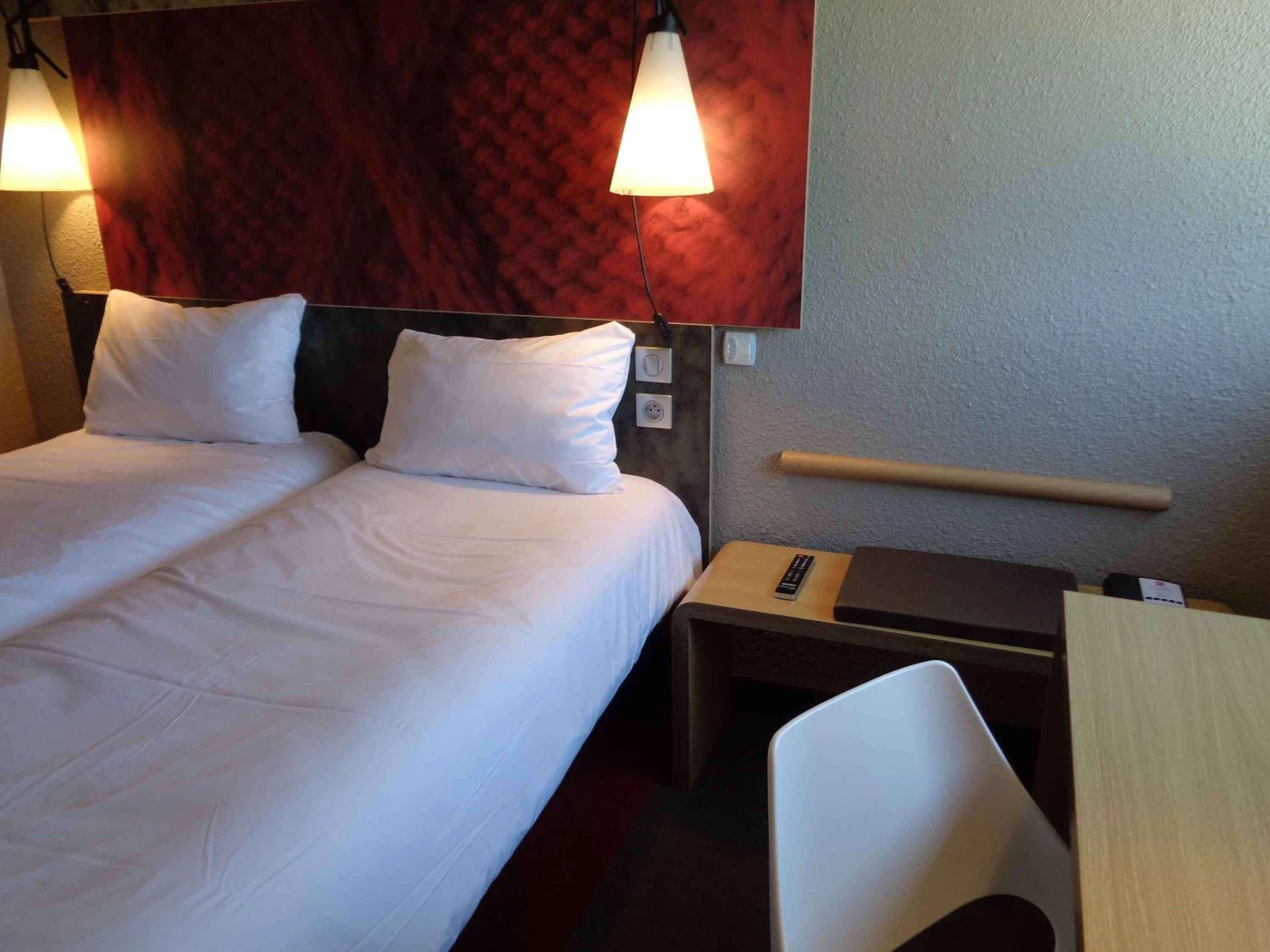 Chambre disponible pour un séminaire d'entreprise à ibis Valence Sud - Valence