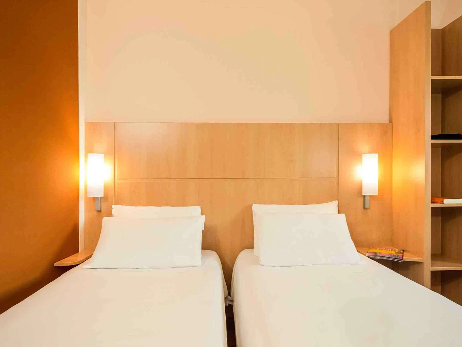 Chambre disponible pour un séminaire d'entreprise à Ibis Vitré Centre - Vitré