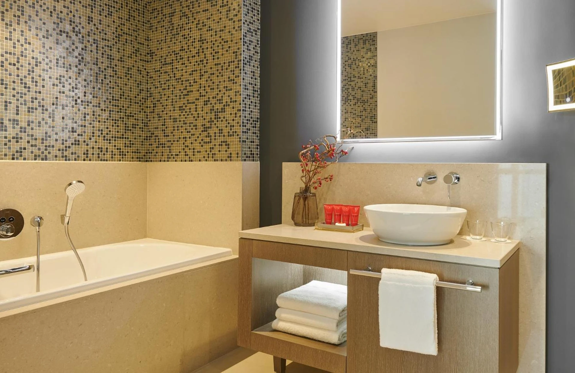 Chambre disponible pour un séminaire d'entreprise à InterContinental Lyon - Hotel Dieu by IHG - Lyon