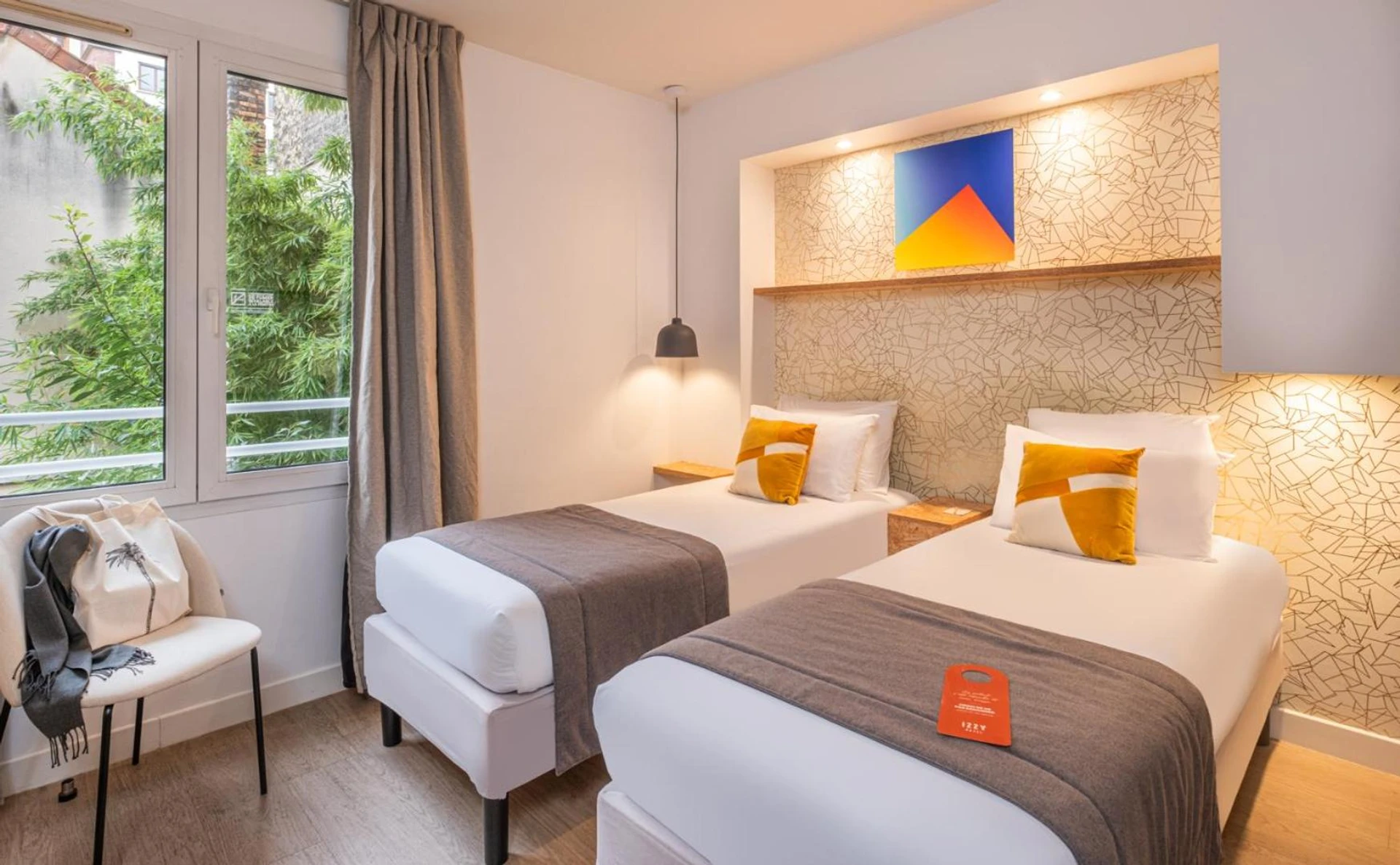 Organiser un séminaire d'entreprise : Hotel Izzy à issy-les-moulineaux
