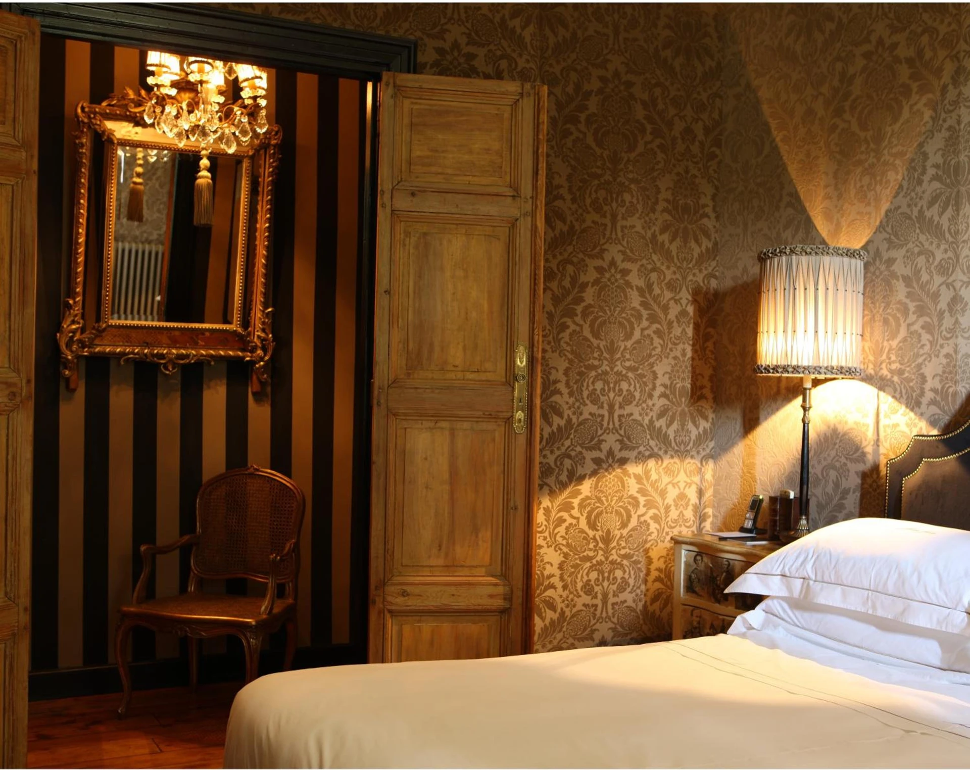 Magnifique chambre pour un séminaire d'entreprise à Jardins Secrets - Nîmes