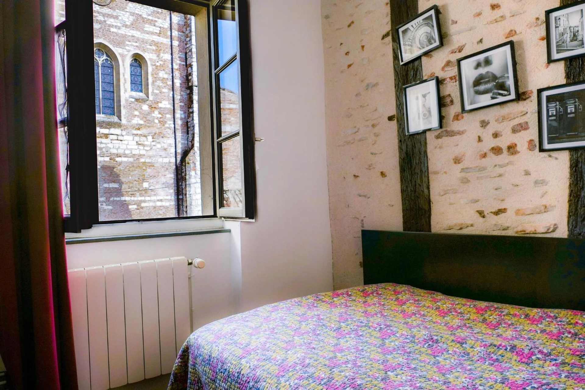 Chambre disponible pour un séminaire d'entreprise à Hôtel Jean XXII - Cahors
