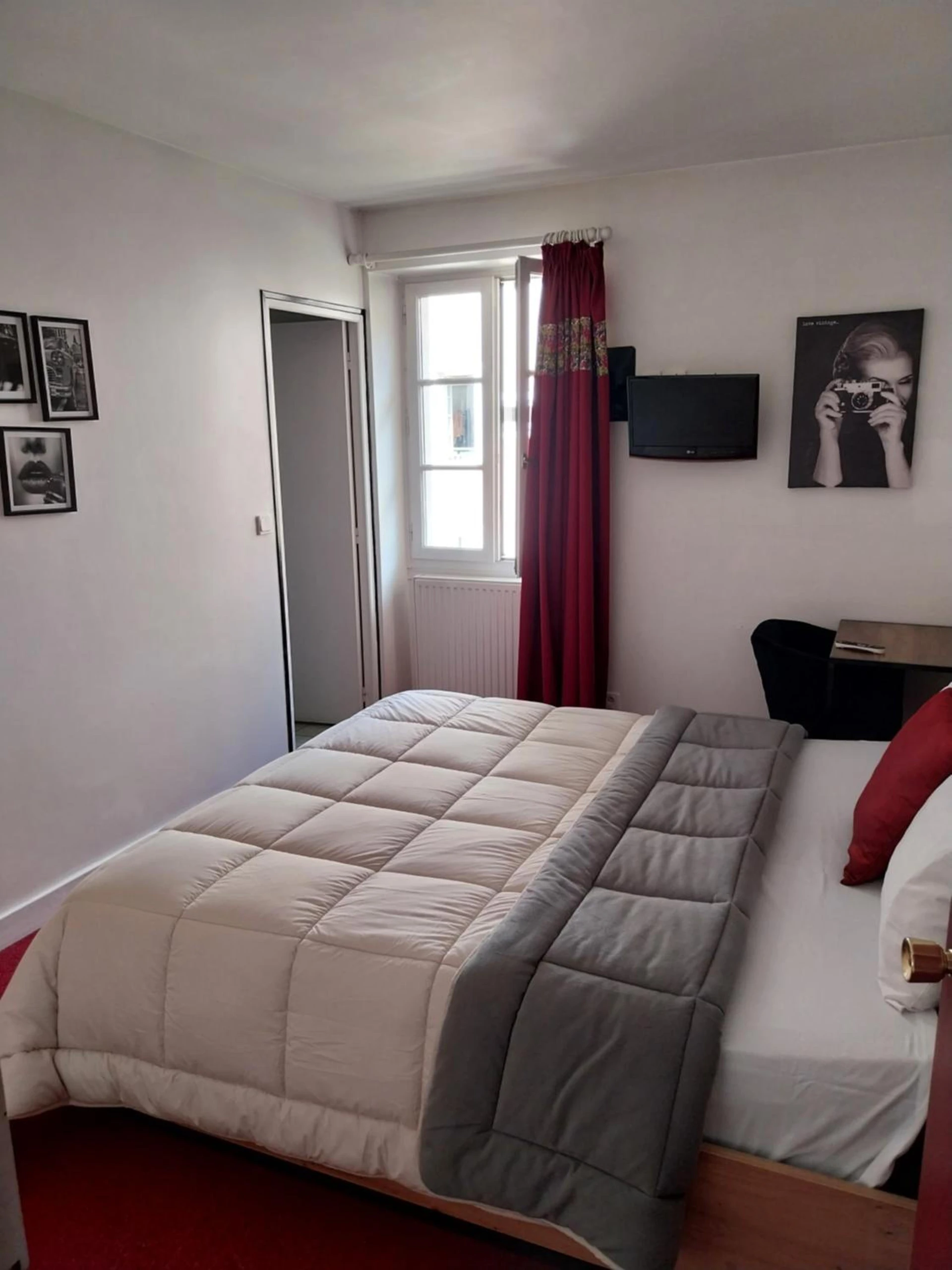 Chambre disponible pour un séminaire d'entreprise à Hôtel Jean XXII - Cahors