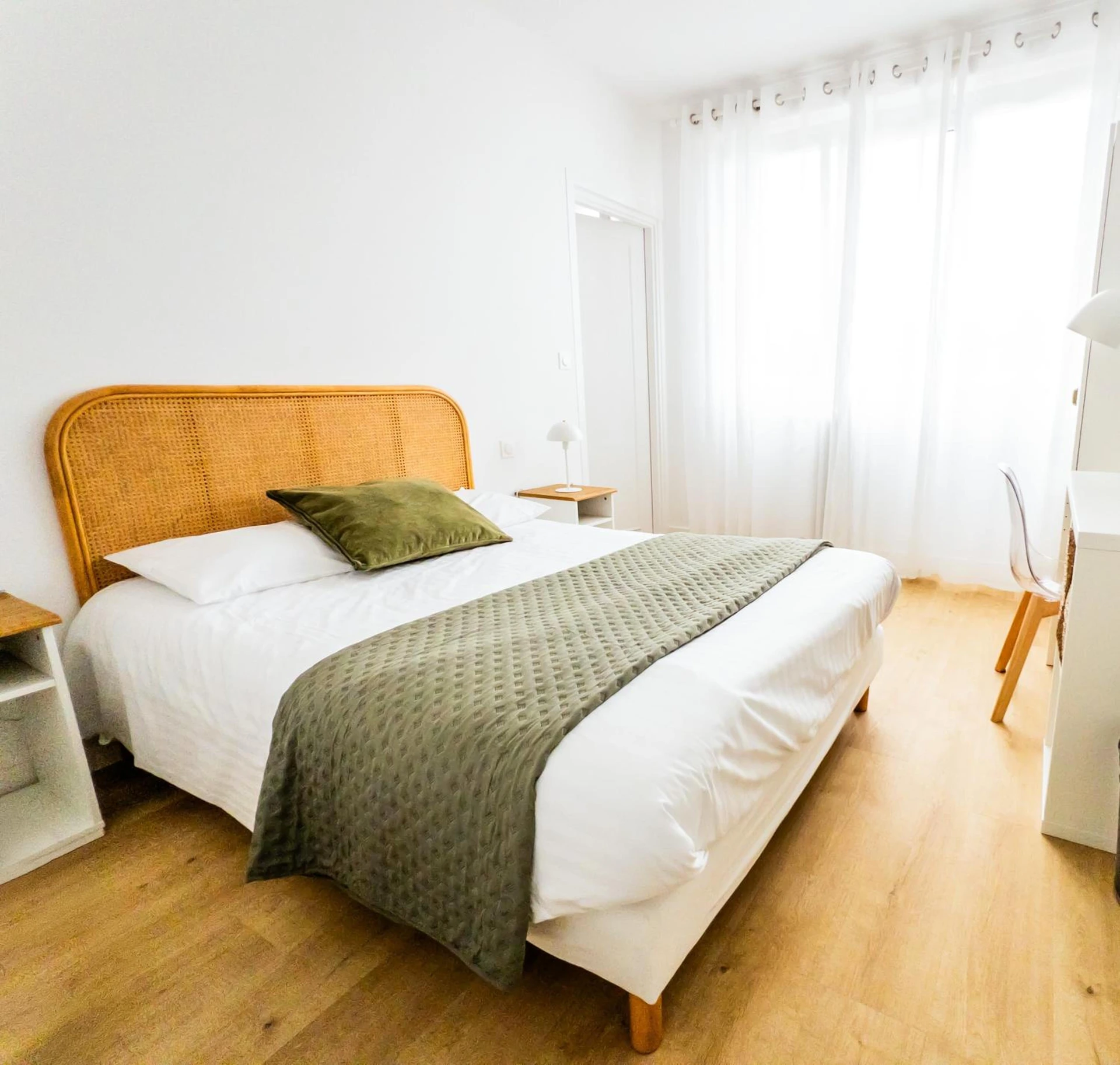 Magnifique chambre pour un séminaire d'entreprise à Hotel Joly - Armentières
