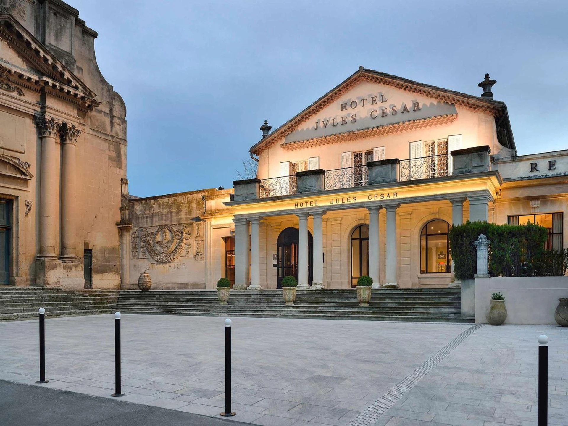 Ambiance de travail pour séminaire d'entreprise à Hôtel & Spa Jules César Arles - MGallery Hotel Collection - Arles
