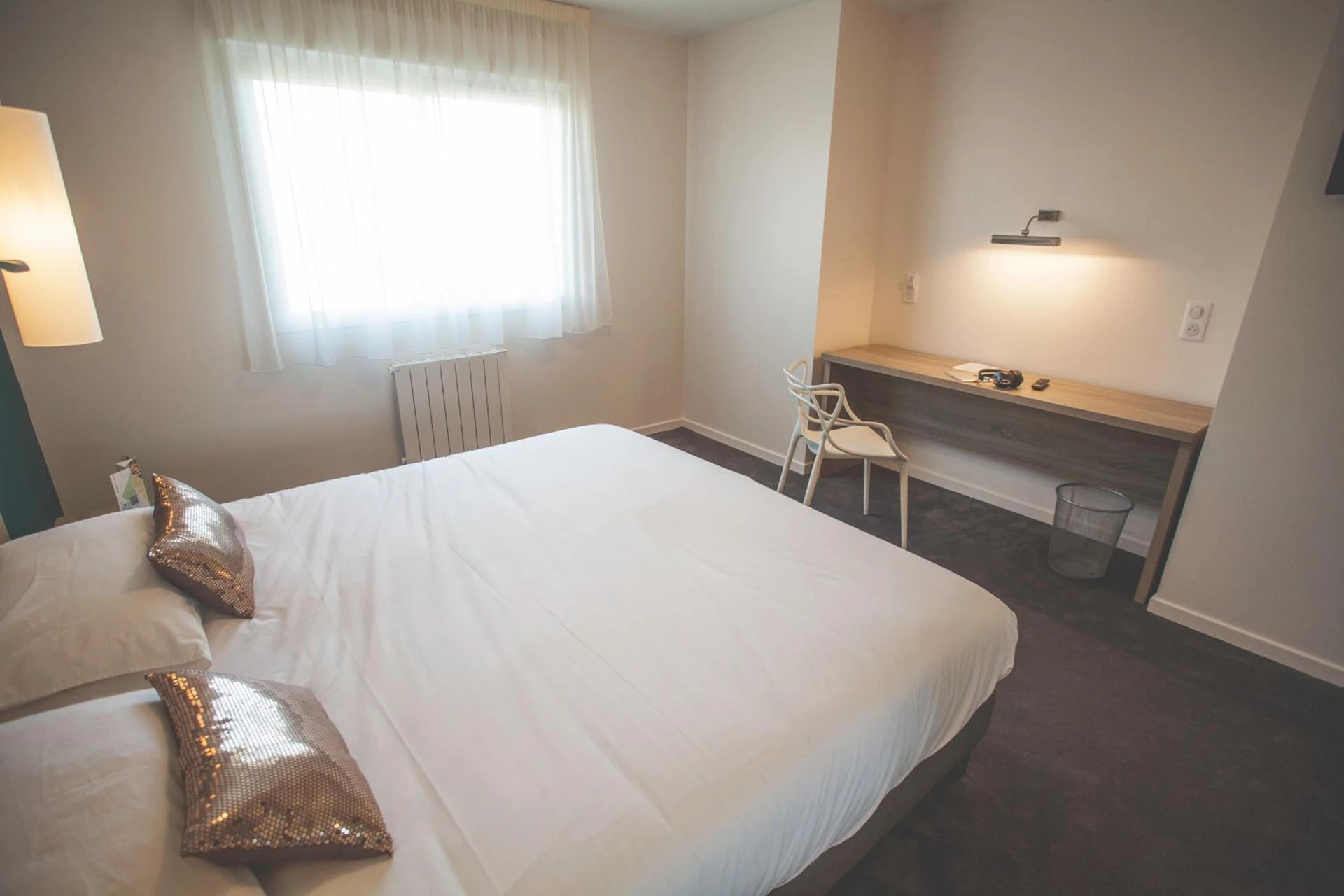 Chambre disponible pour un séminaire d'entreprise à Hôtel Karène - Saint-Paul-lès-Romans
