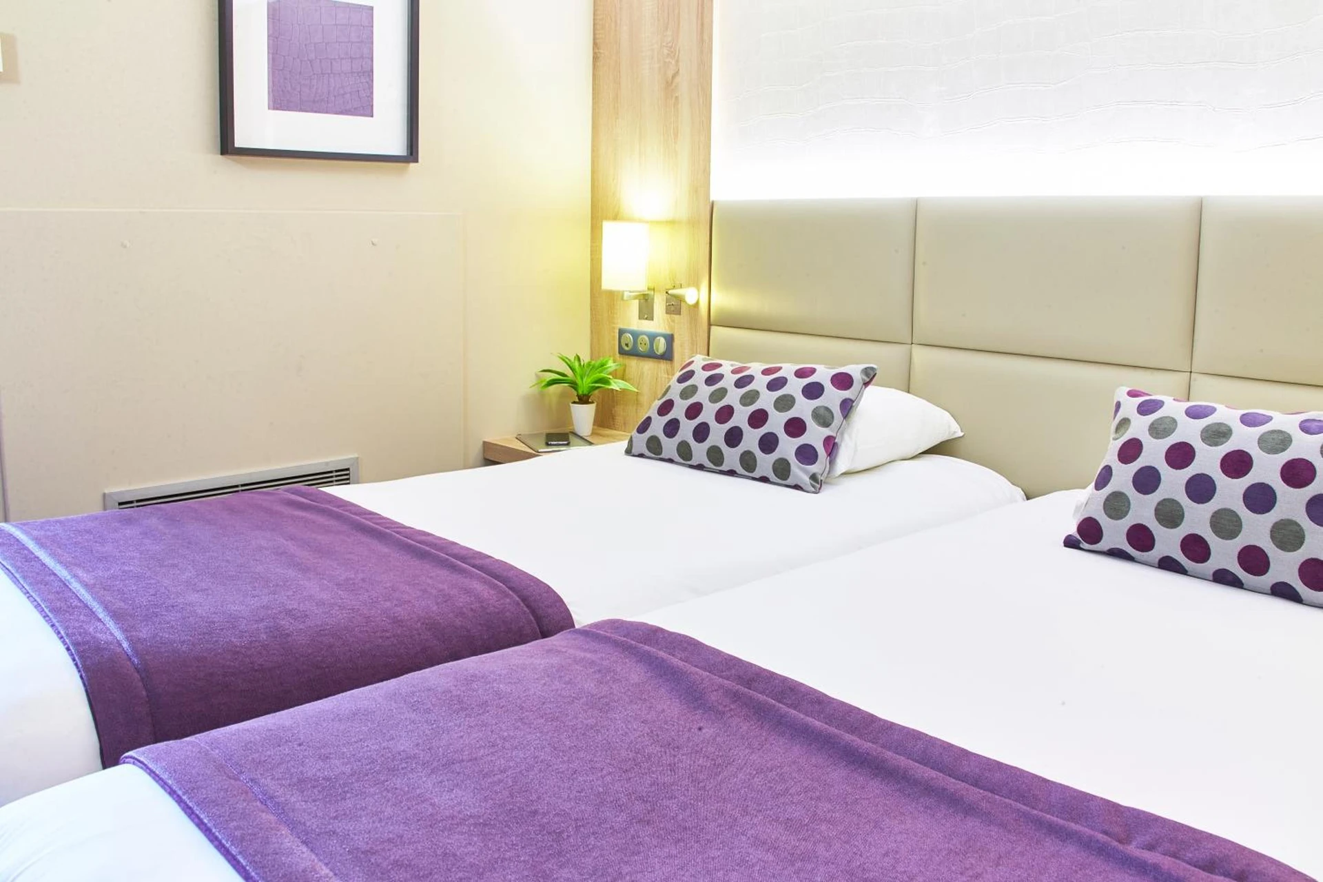 Magnifique chambre pour un séminaire d'entreprise à Kyriad Beaune - Beaune