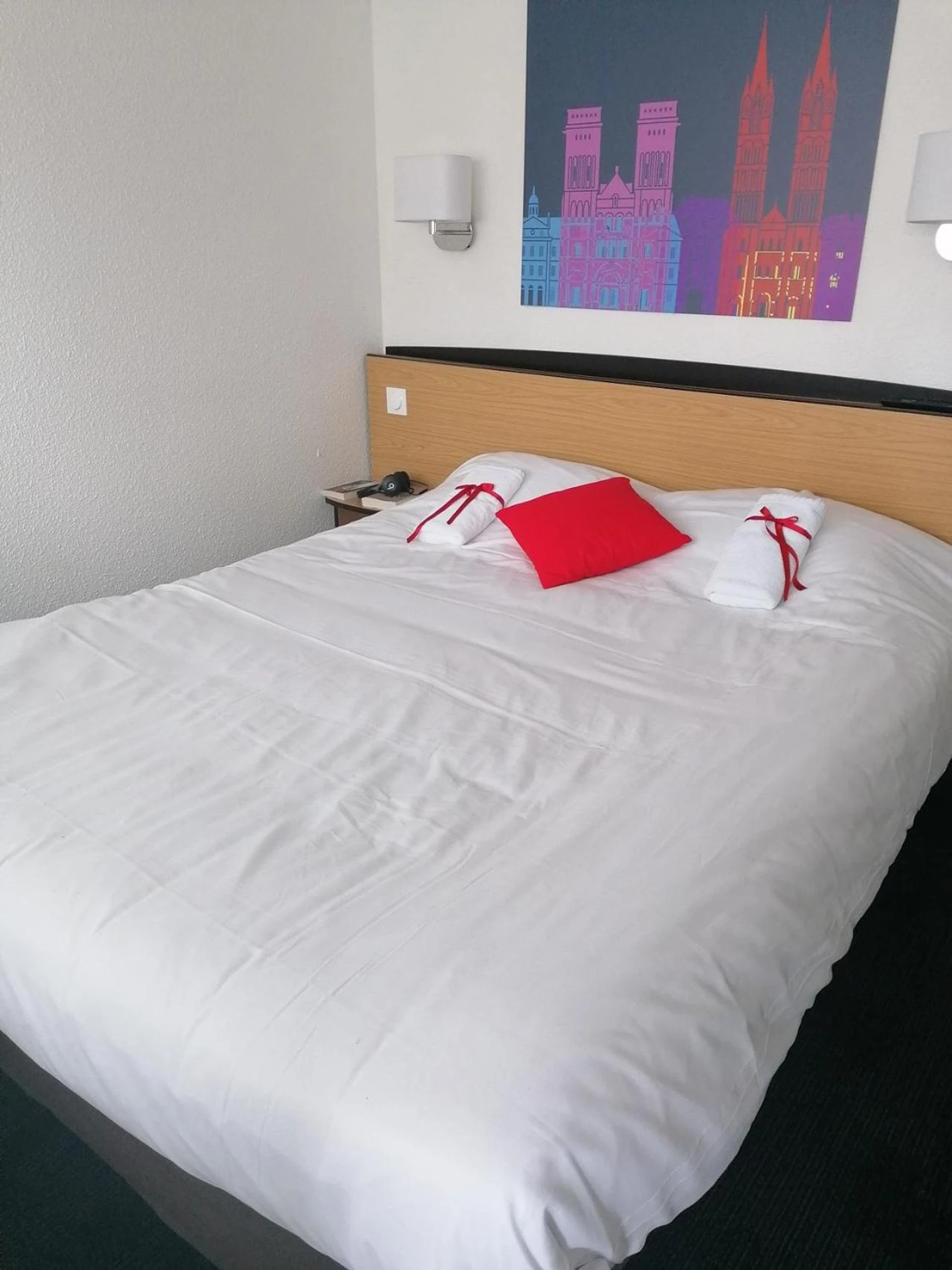 Chambre disponible pour un séminaire d'entreprise à Kyriad Blois Nord - Blois