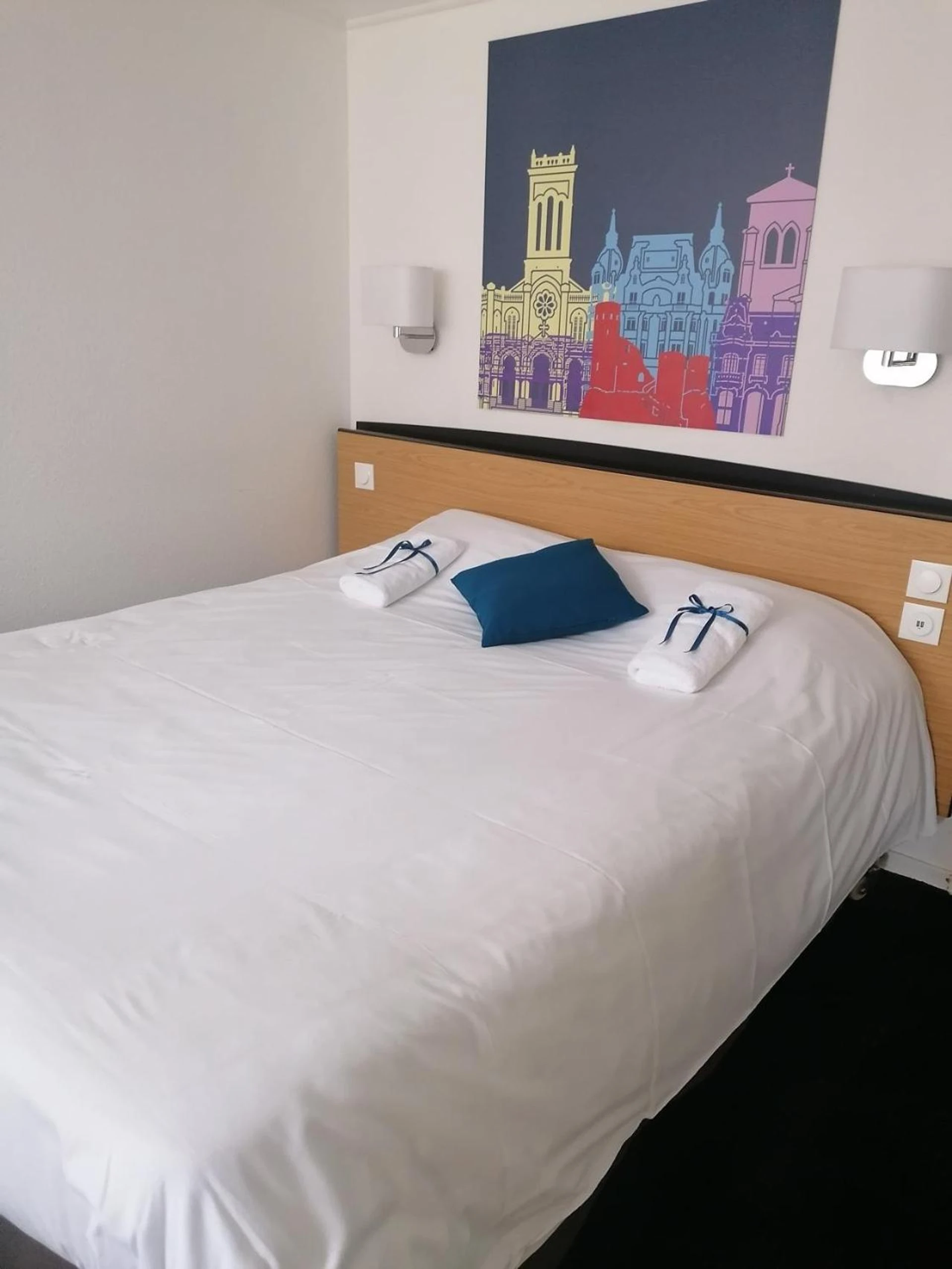 Chambre disponible pour un séminaire d'entreprise à Kyriad Blois Nord - Blois