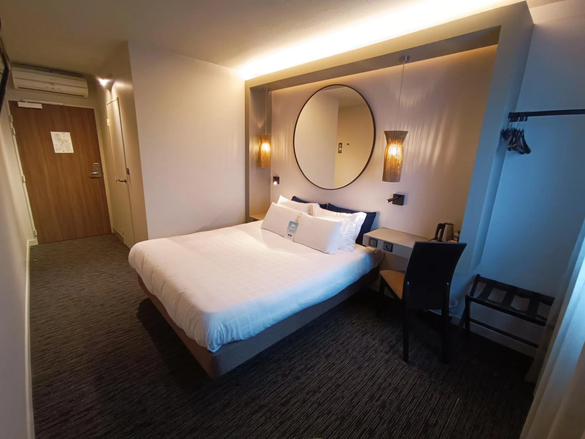 Chambre disponible pour un séminaire d'entreprise à Hôtel Kyriad Brive Ouest - Brive-la-Gaillarde