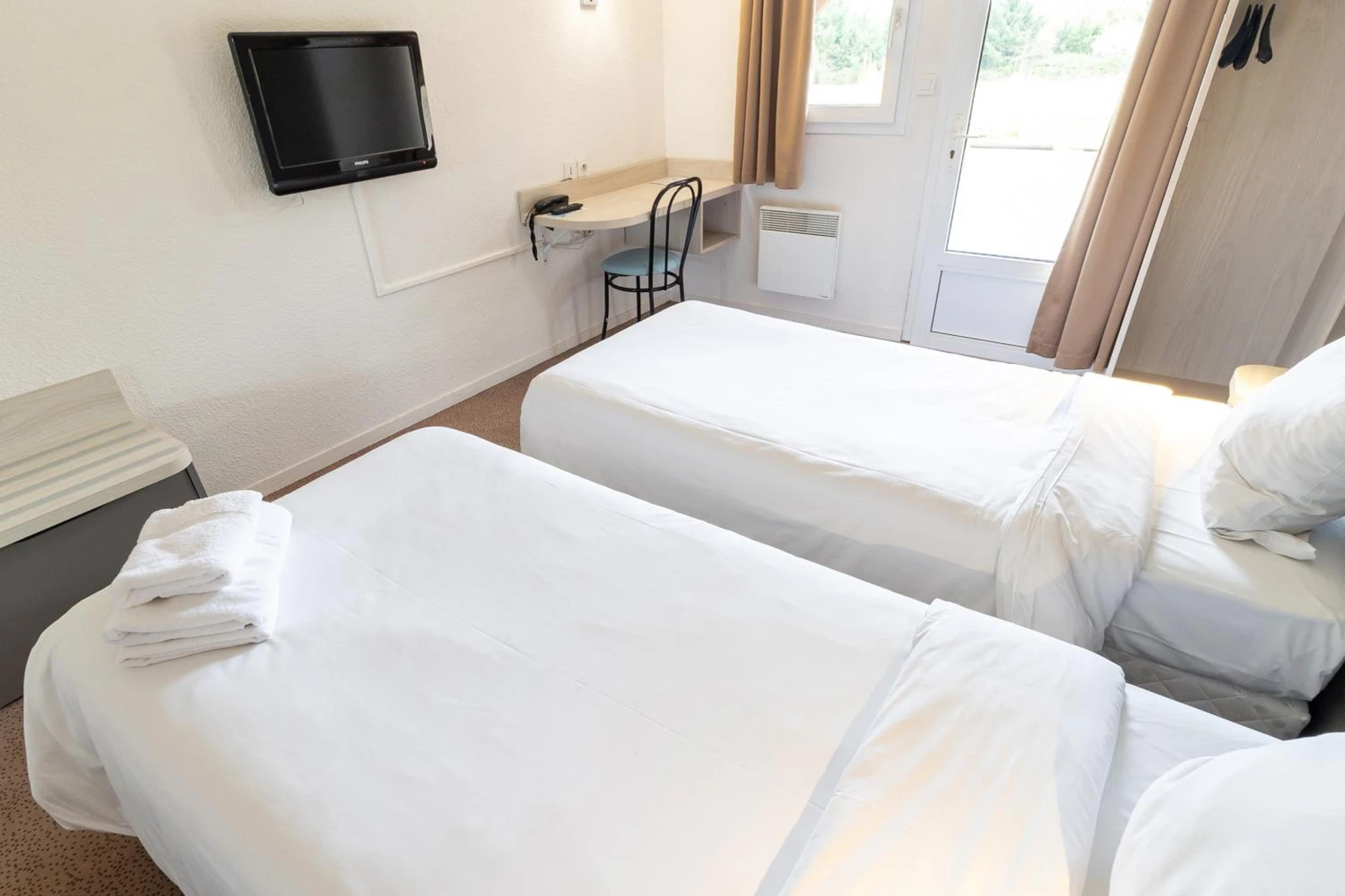 Magnifique chambre pour un séminaire d'entreprise à Kyriad Direct Auxerre - Appoigny - Appoigny