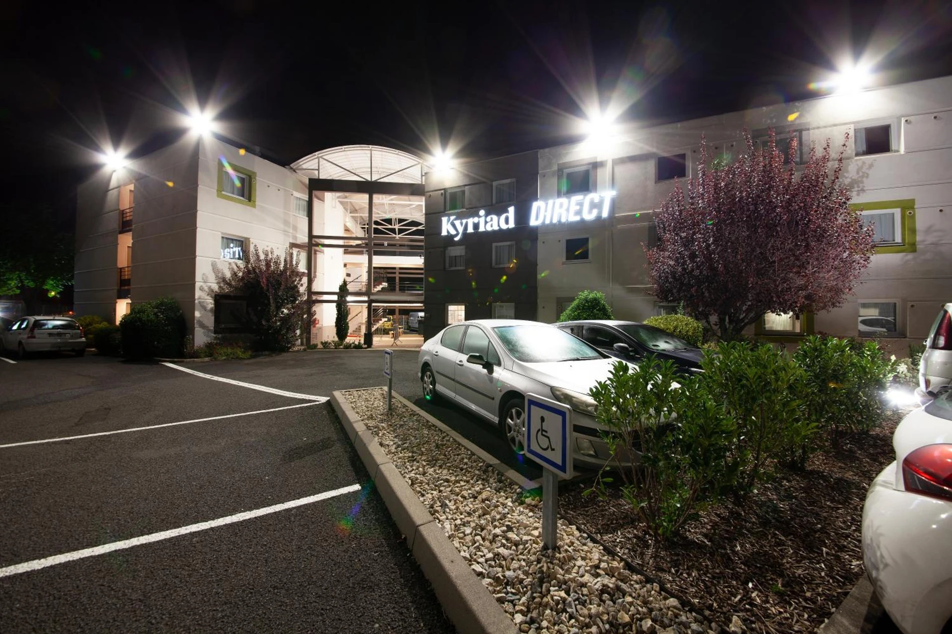 Organiser un séminaire d'entreprise : Kyriad Direct Clermont Ferrand Nord Gerzat à gerzat