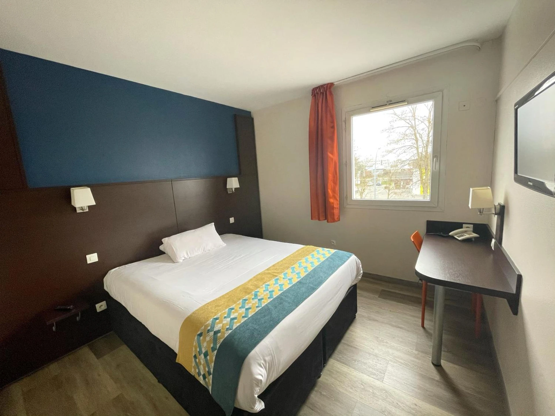Lieu convivial pour un séminaire d'entreprise à Hôtel Restaurant Kyriad Direct DIJON NORD - Zenith - Toison d'Or - Dijon - En savoir plus 
