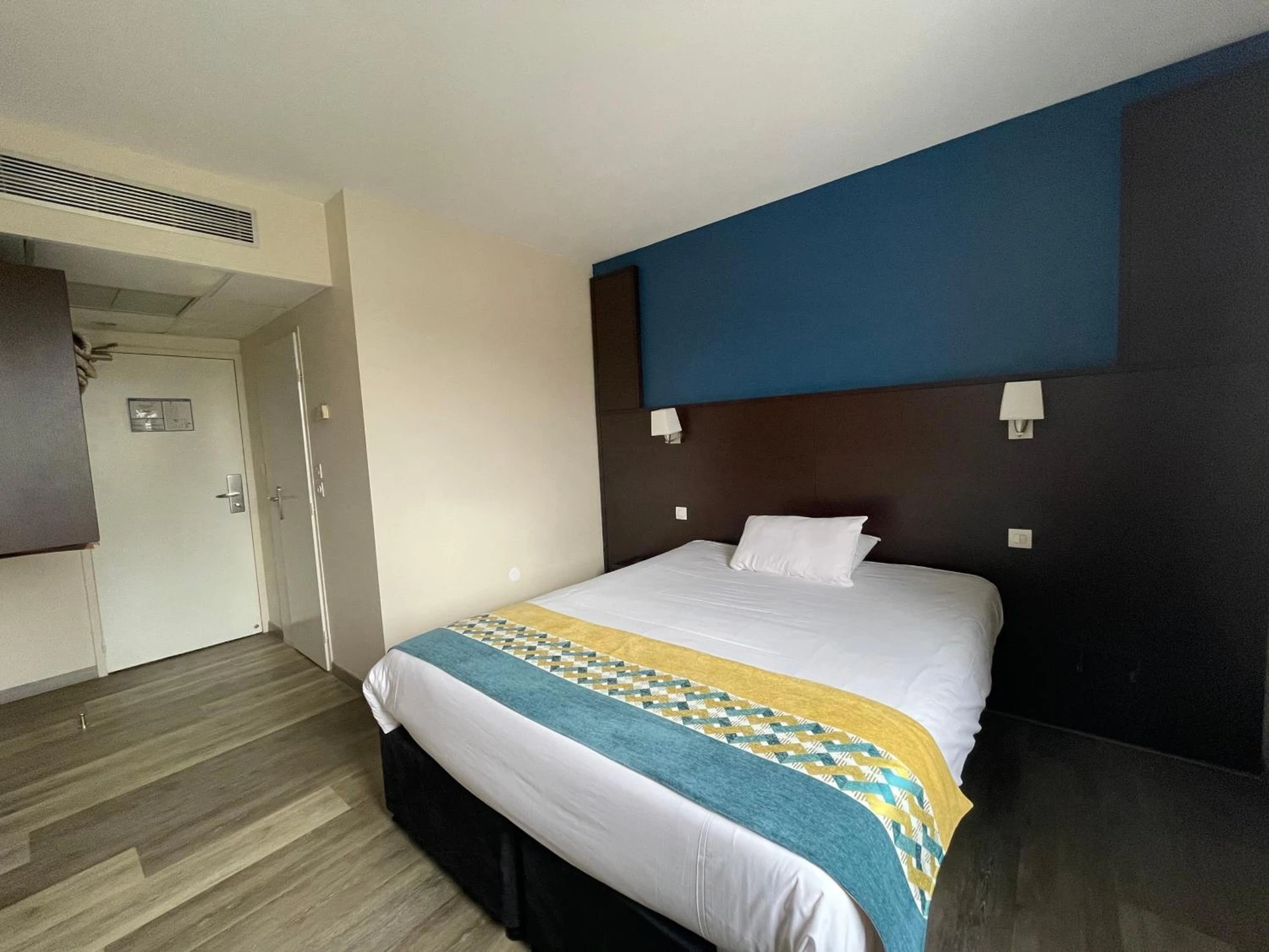 Chambre disponible pour un séminaire d'entreprise à Hôtel Restaurant Kyriad Direct DIJON NORD - Zenith - Toison d'Or - Dijon