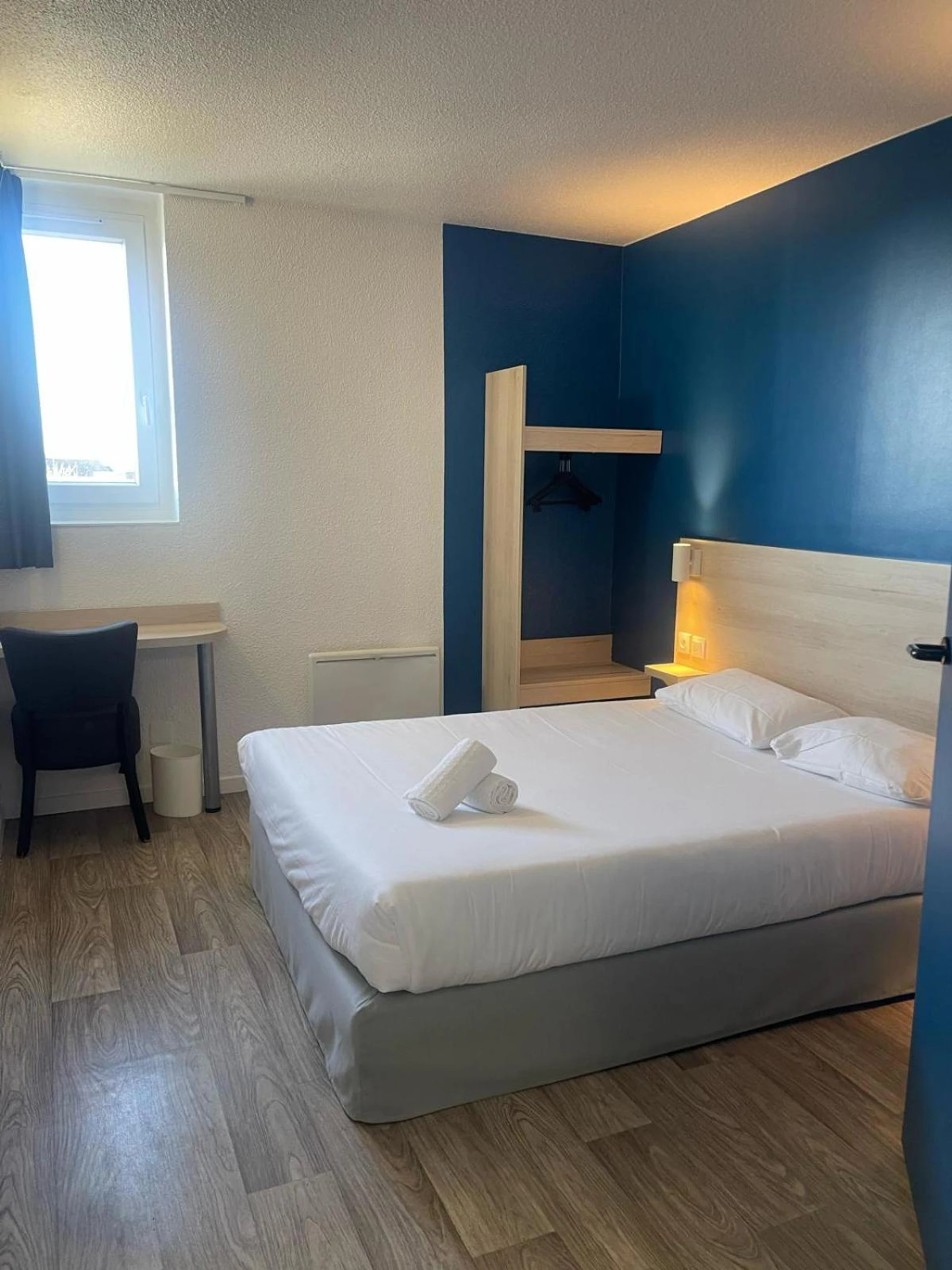 Chambre disponible pour un séminaire d'entreprise à Kyriad Direct Dreux - Dreux
