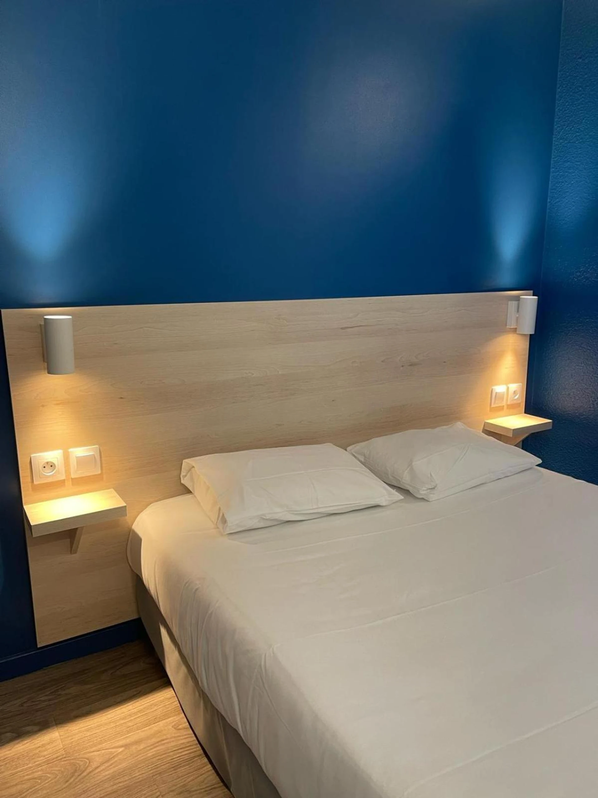 Chambre disponible pour un séminaire d'entreprise à Kyriad Direct Dreux - Dreux