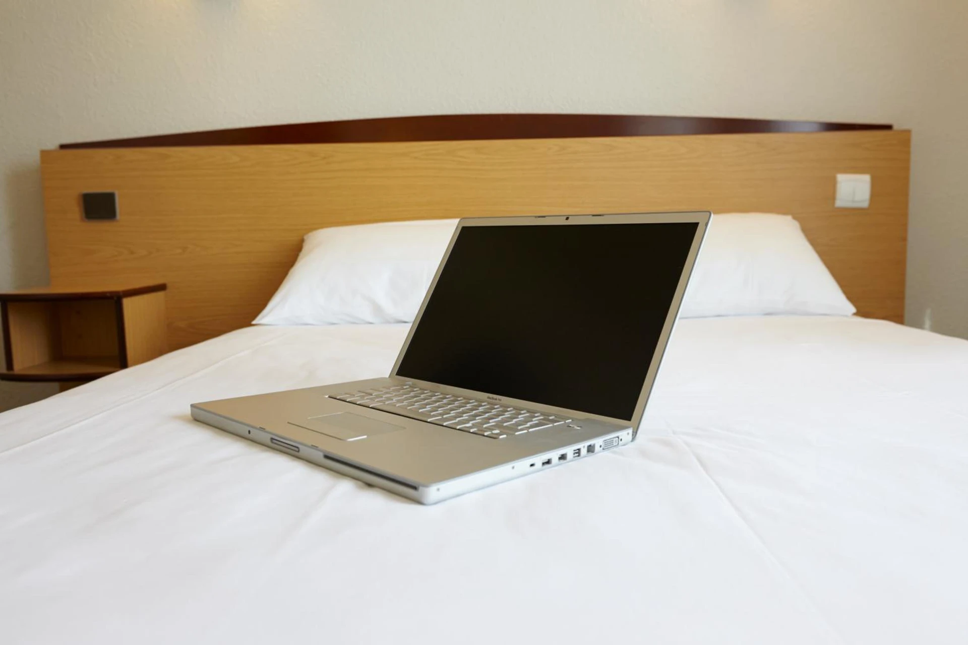 Chambre disponible pour un séminaire d'entreprise à Kyriad Direct Le Bourget Gonesse - Gonesse