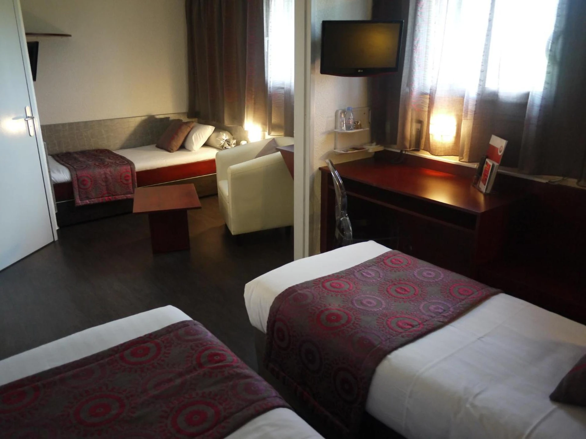 Magnifique chambre pour un séminaire d'entreprise à Kyriad Direct Rennes Ouest - Vezin-le-Coquet