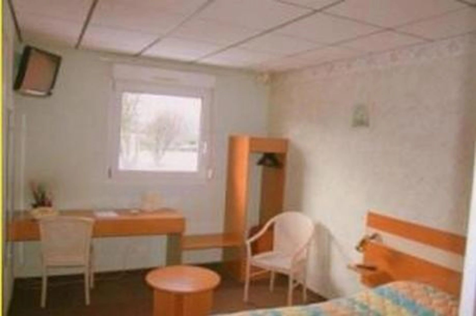 Chambre disponible pour un séminaire d'entreprise à Kyriad Direct Lure - Lure