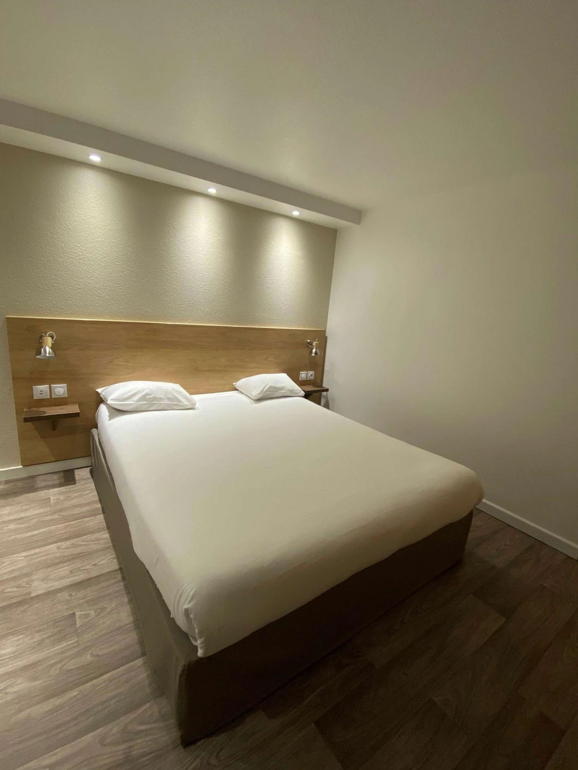 Magnifique chambre pour un séminaire d'entreprise à Kyriad Fontenay - Trésigny - Fontenay-Trésigny