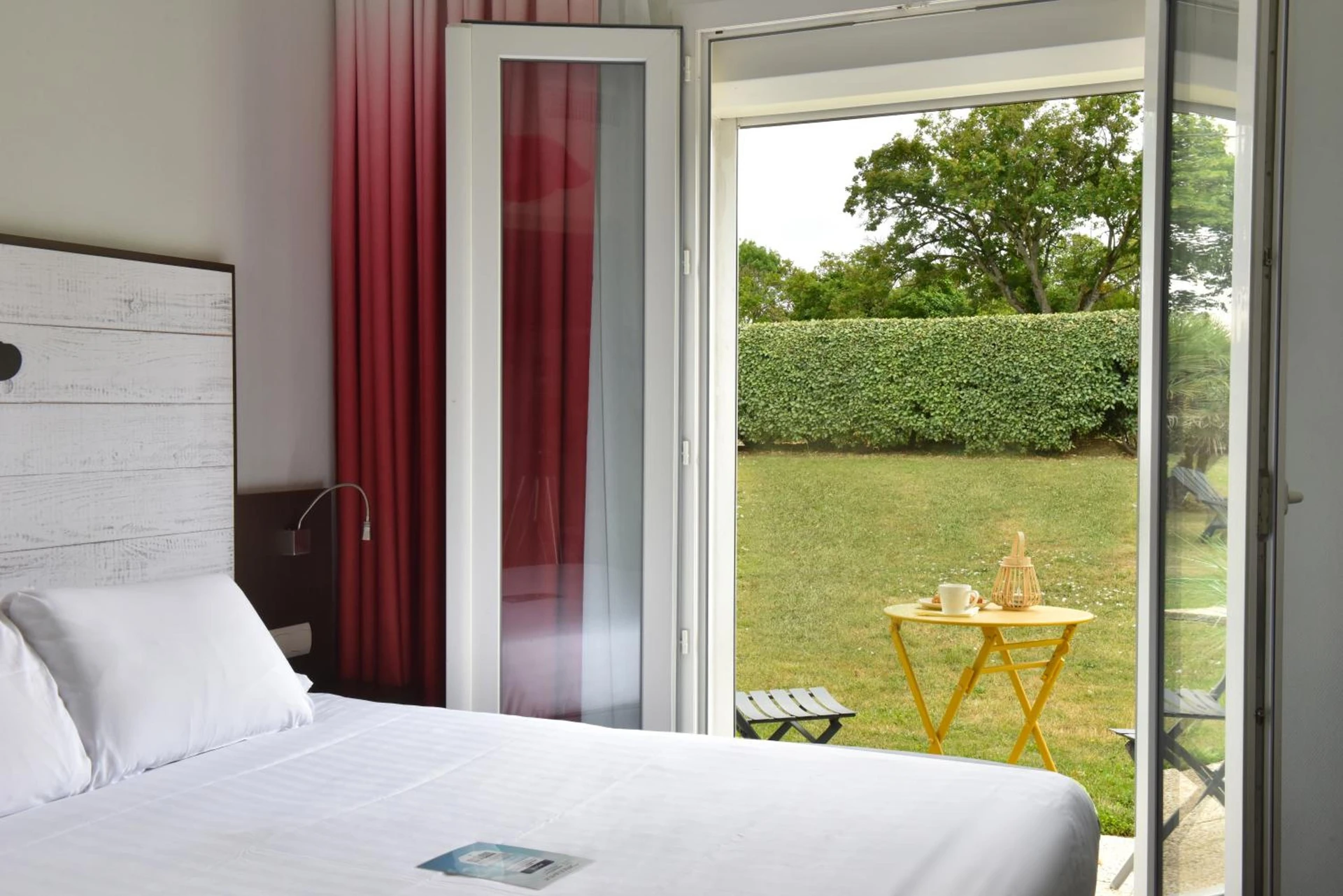Chambre disponible pour un séminaire d'entreprise à Hôtel Kyriad La Rochelle Centre Ville - La Rochelle