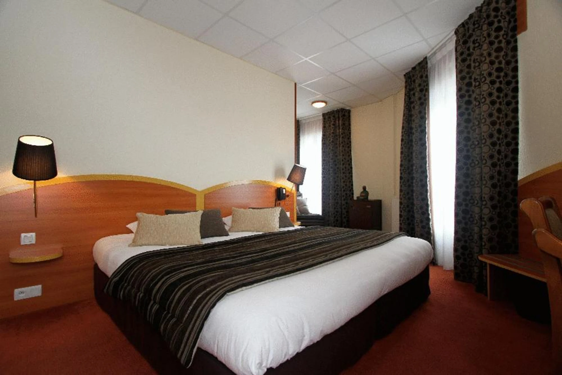 Organiser un séminaire d'entreprise : Kyriad Hotel Lamballe à lamballe