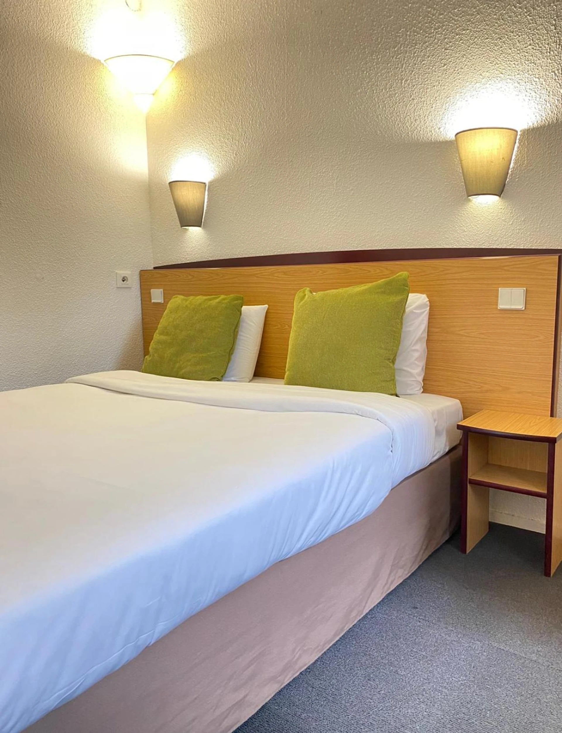 Chambre disponible pour un séminaire d'entreprise à Kyriad Le Blanc-Mesnil - Le Blanc-Mesnil