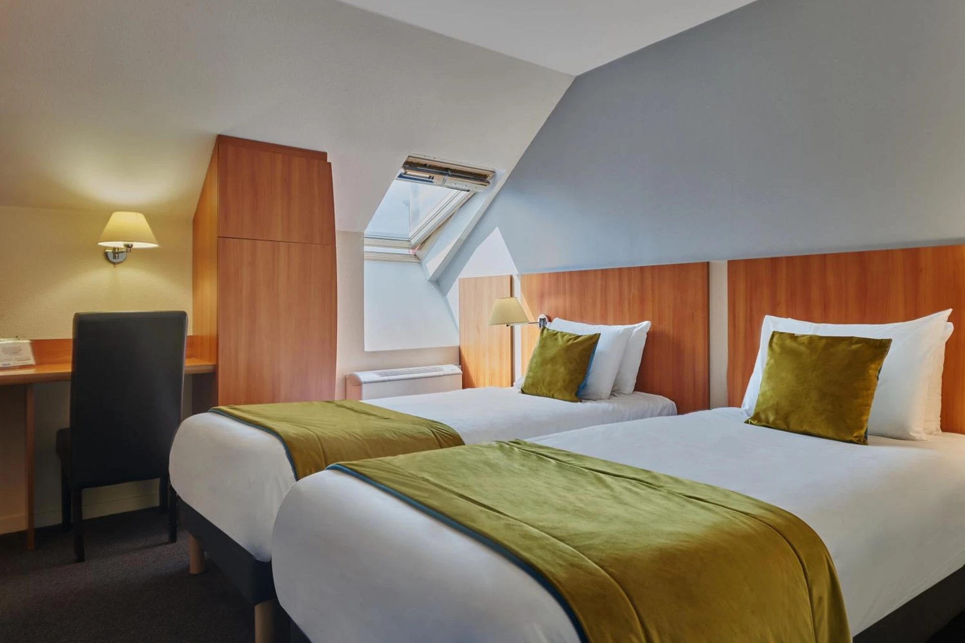 Chambre disponible pour un séminaire d'entreprise à Kyriad Paris Sud Les Ulis Courtaboeuf - Les Ulis