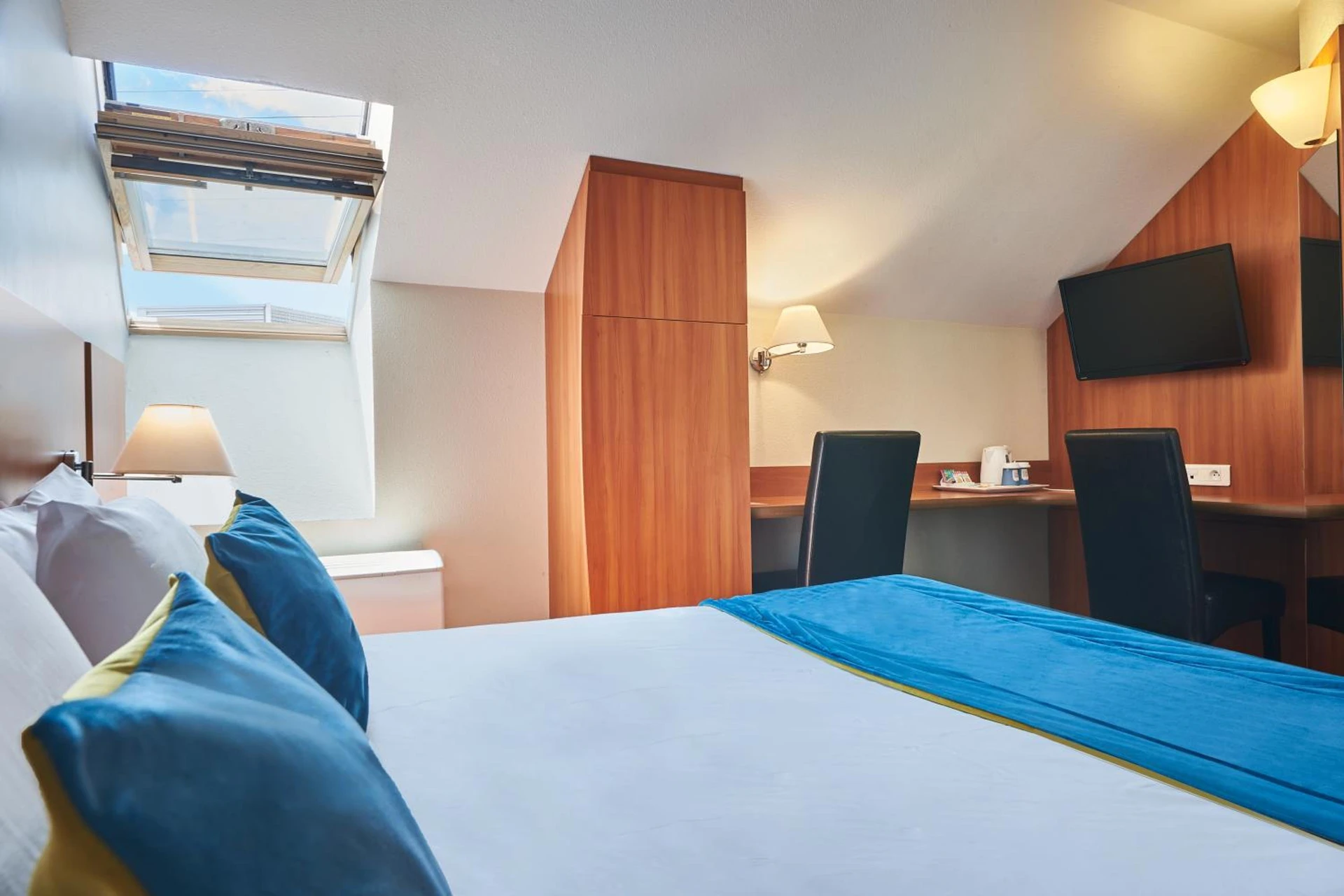 Magnifique chambre pour un séminaire d'entreprise à Kyriad Paris Sud Les Ulis Courtaboeuf - Les Ulis