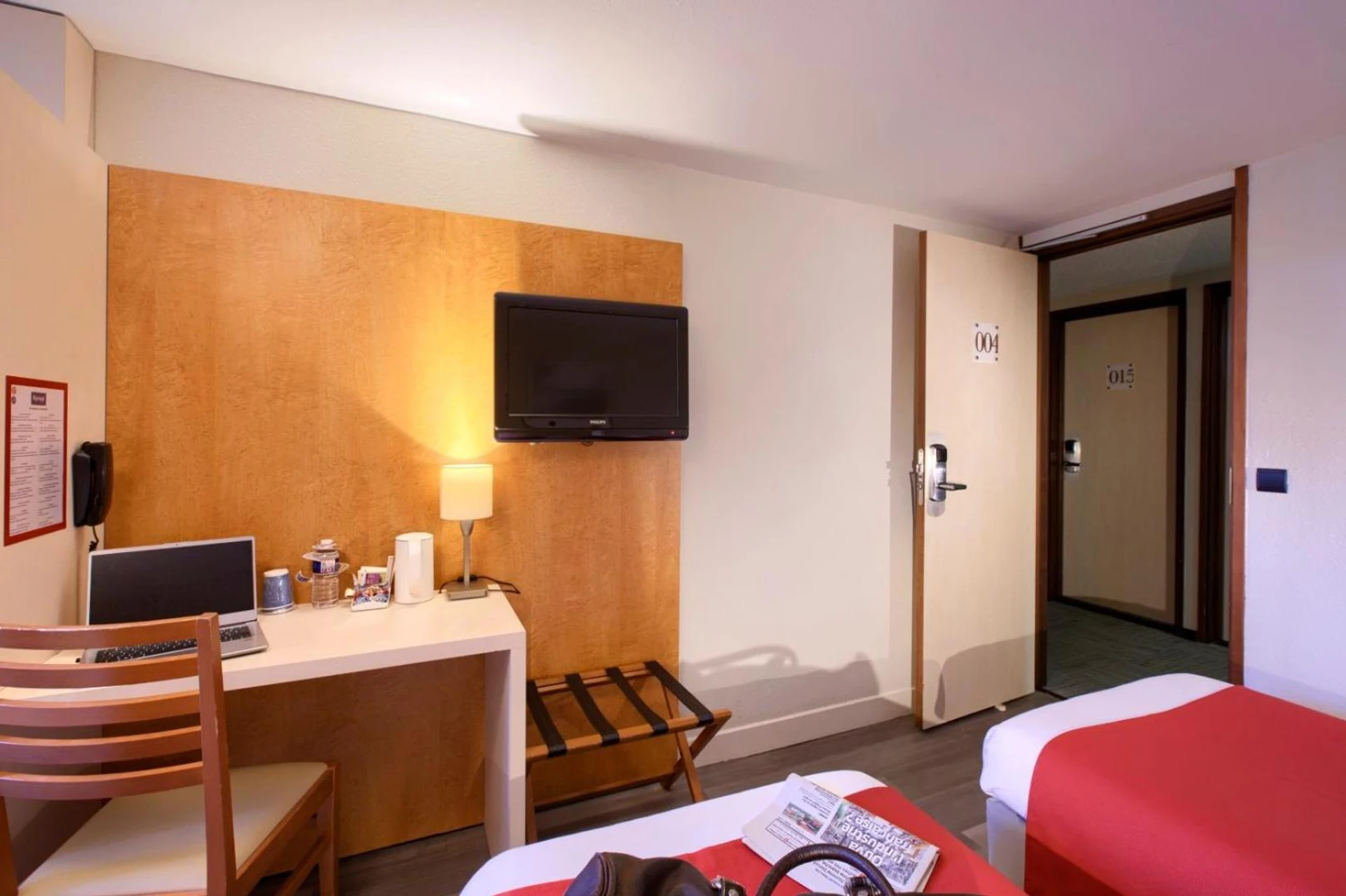 Magnifique chambre pour un séminaire d'entreprise à Kyriad Libourne Saint Emilion - Arveyres