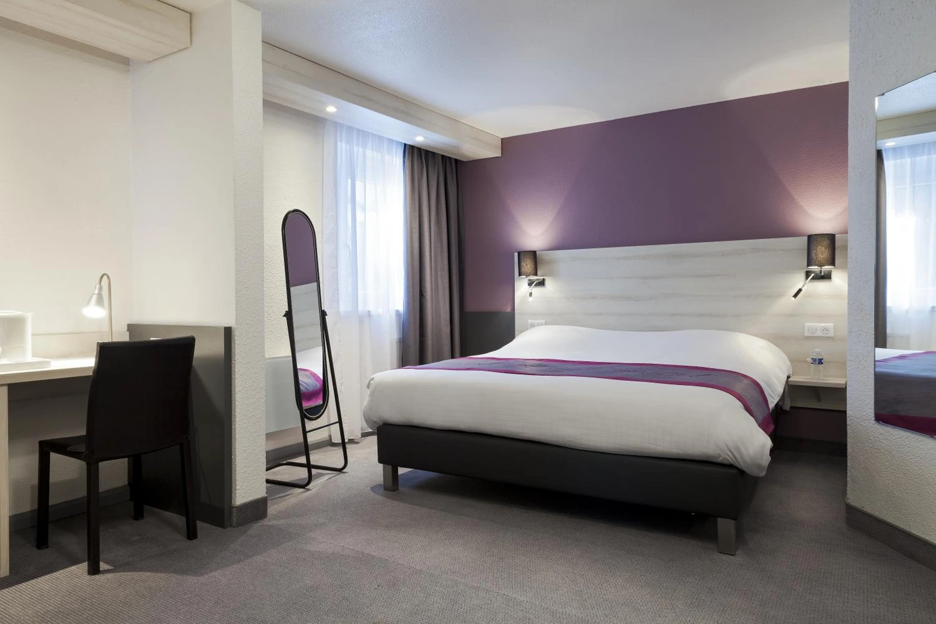 Magnifique chambre pour un séminaire d'entreprise à Kyriad Lille Est - Villeneuve d'Ascq - Villeneuve-d'Ascq