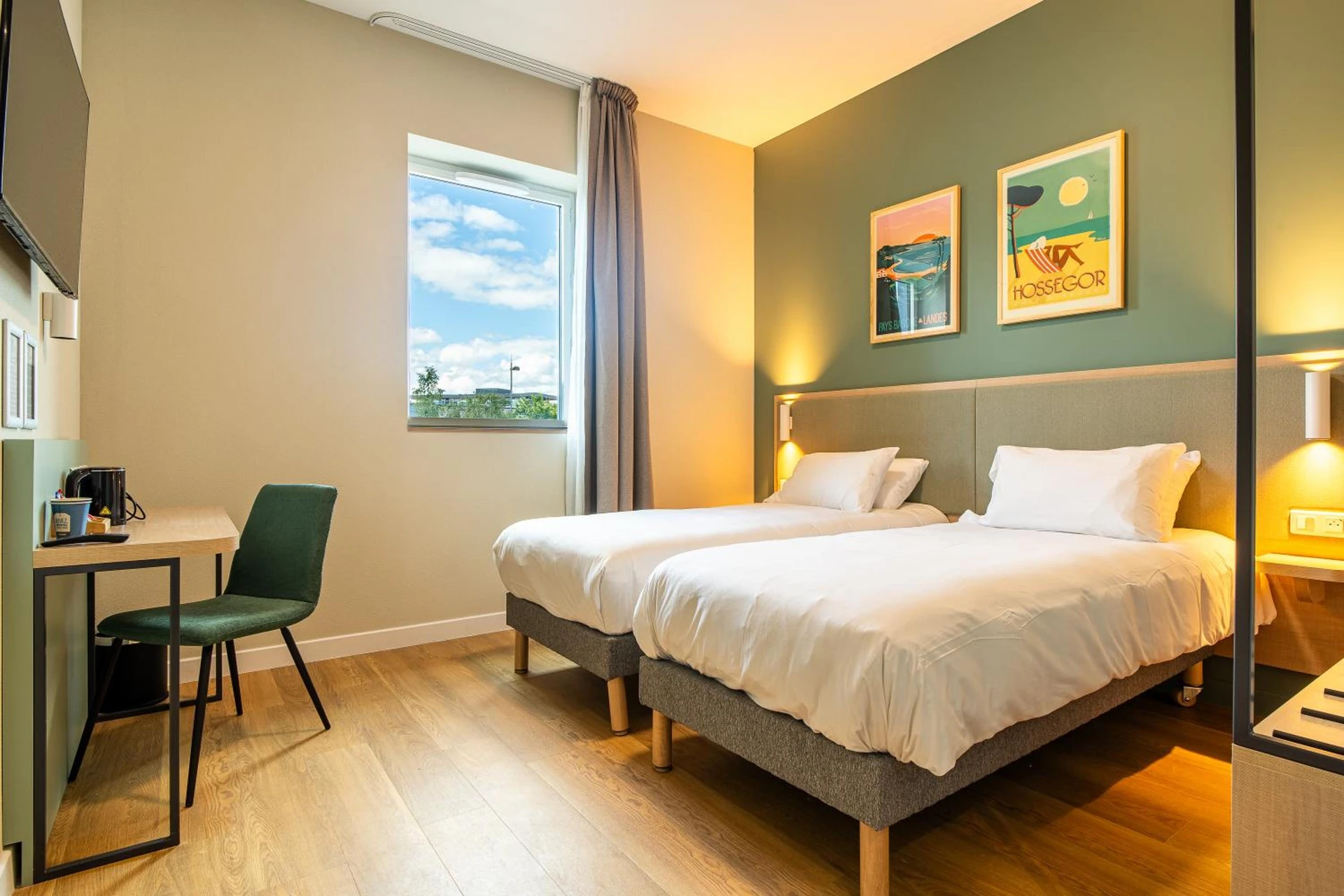 Chambre disponible pour un séminaire d'entreprise à Kyriad Limoges - Ester - Limoges
