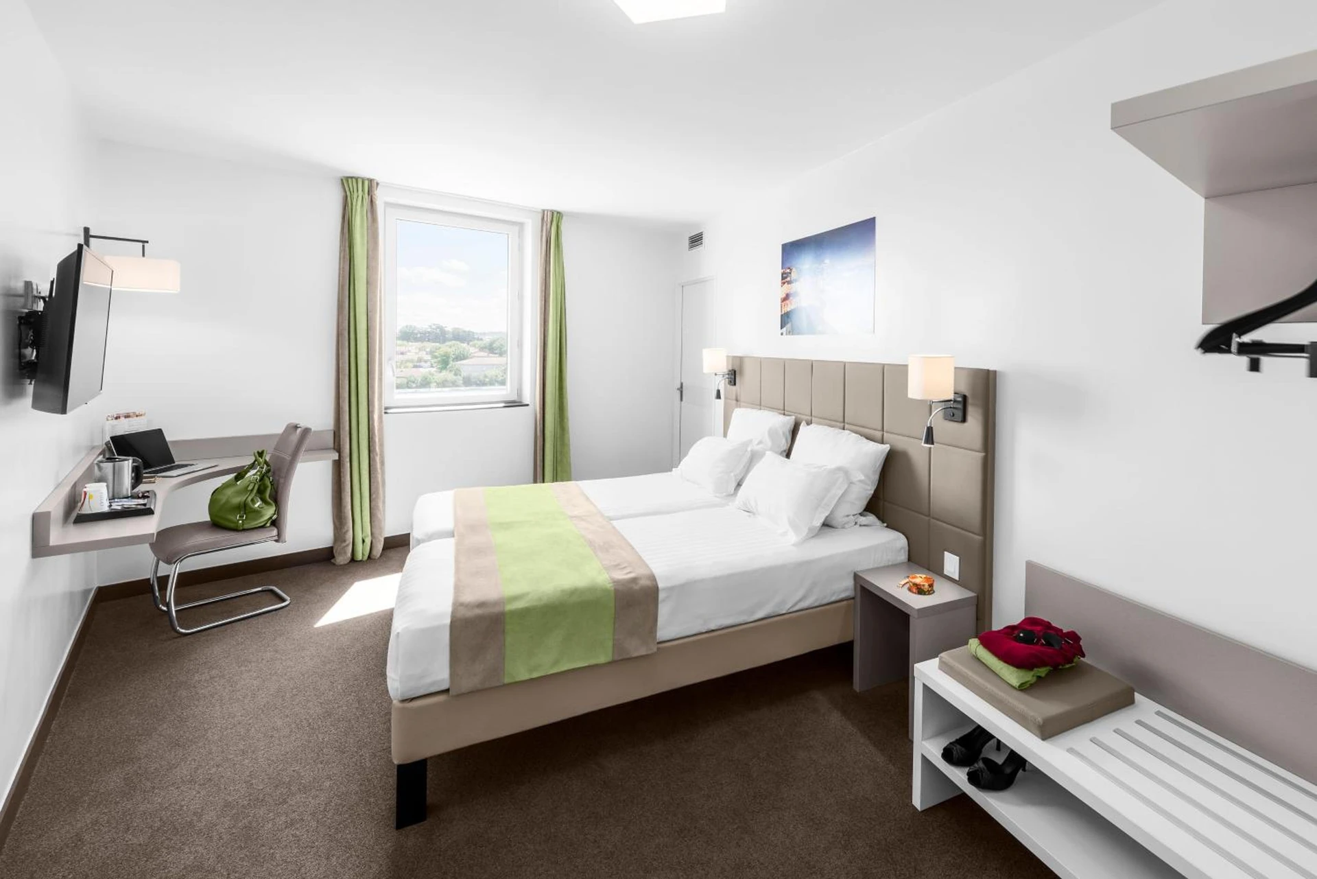 Chambre disponible pour un séminaire d'entreprise à Kyriad Lyon Est Stadium Eurexpo Meyzieu - Meyzieu
