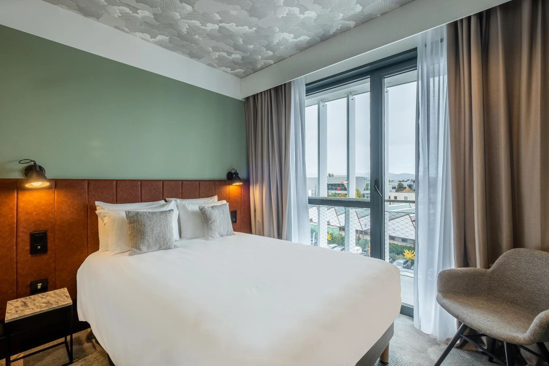 Chambre disponible pour un séminaire d'entreprise à KYRIAD LYON OUEST Limonest - Limonest