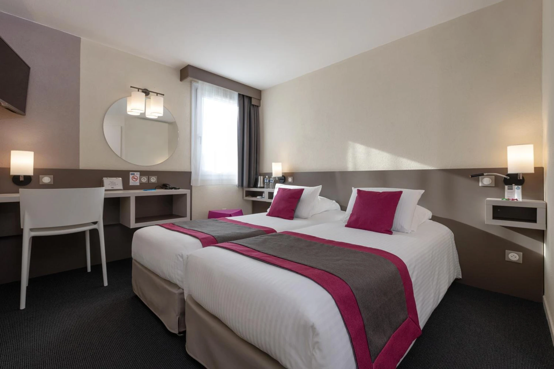 Chambre disponible pour un séminaire d'entreprise à Kyriad Hotel Lyon Givors - Givors