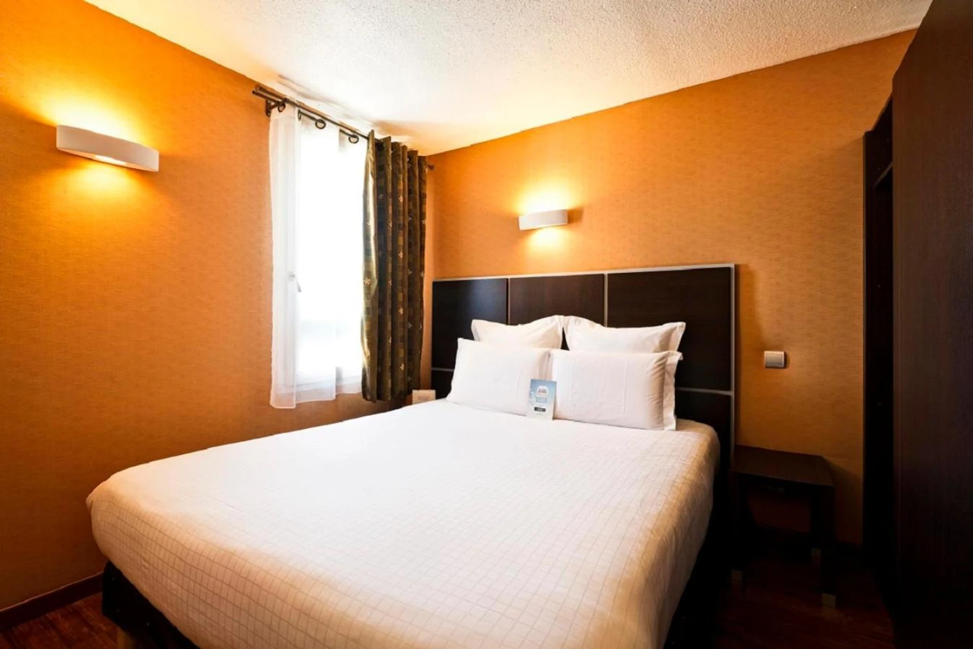 Chambre disponible pour un séminaire d'entreprise à Kyriad Lyon Sud - Saint Genis Laval - Saint-Genis-Laval