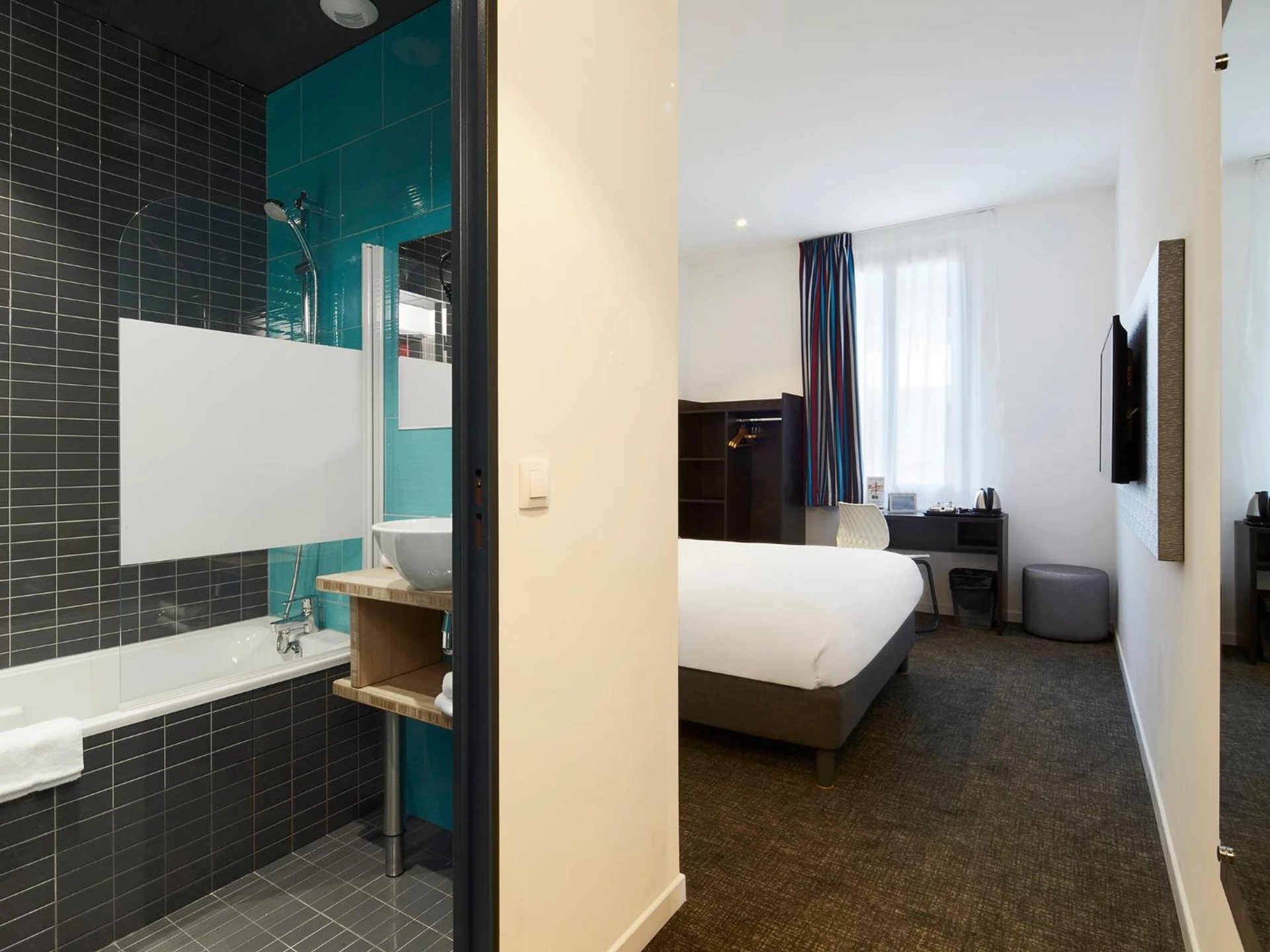 Magnifique chambre pour un séminaire d'entreprise à Kyriad Marseille Blancarde - Timone - Marseille