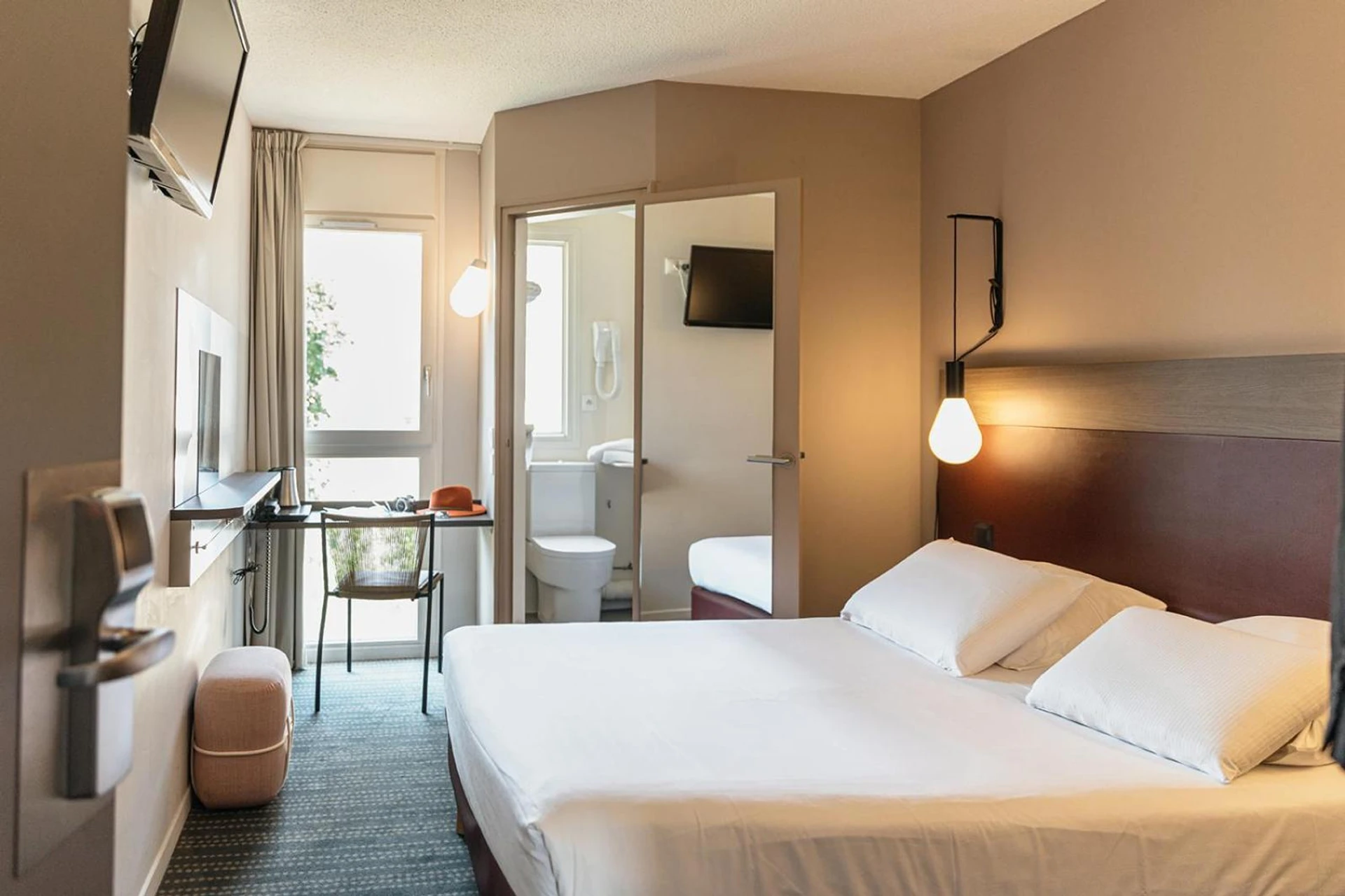 Chambre à Kyriad Metz Centre - Restaurant Moze - Organiser un séminaire d'entreprise à Metz
