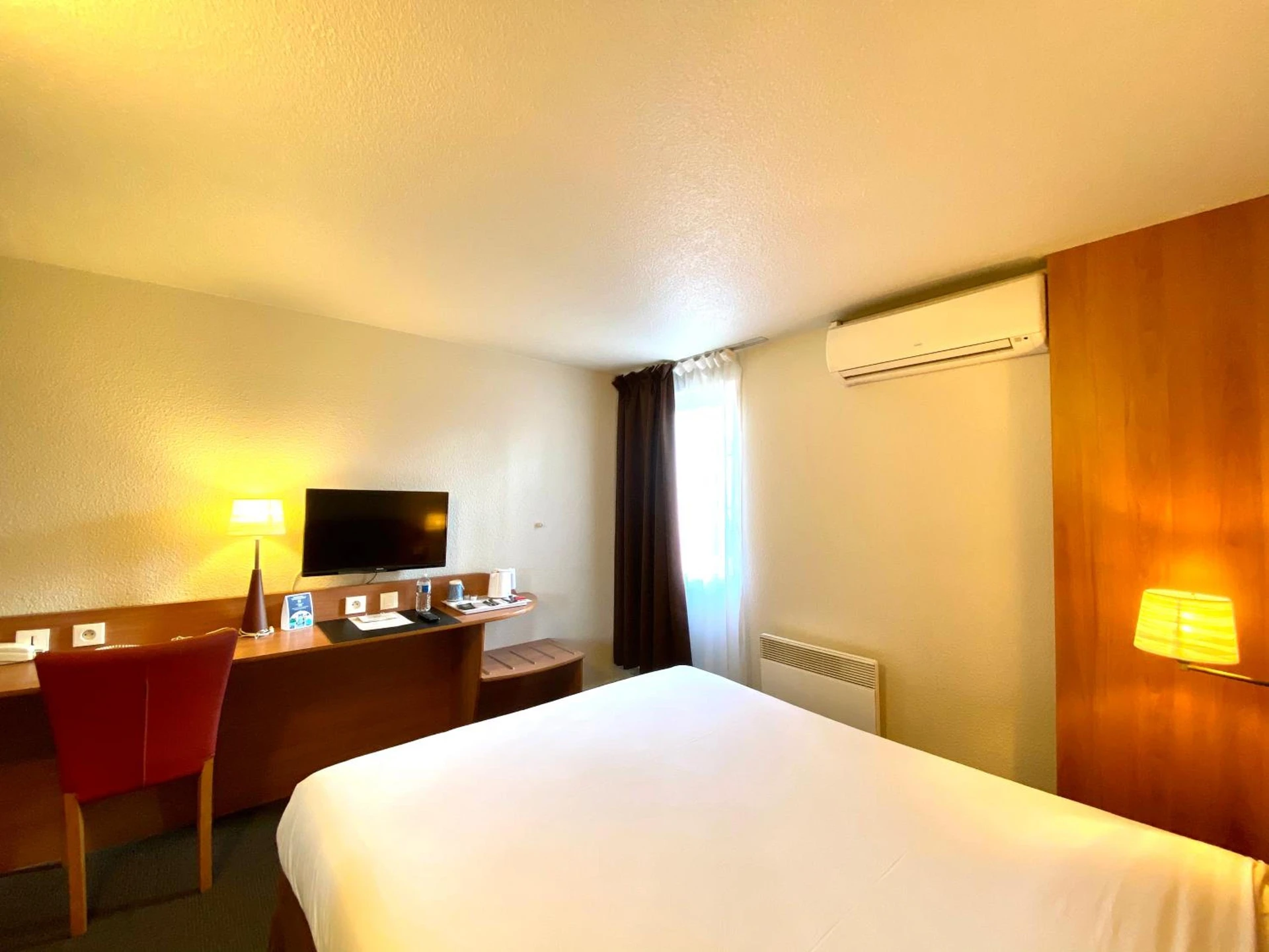 Chambre disponible pour un séminaire d'entreprise à Kyriad Montargis Amilly - Amilly