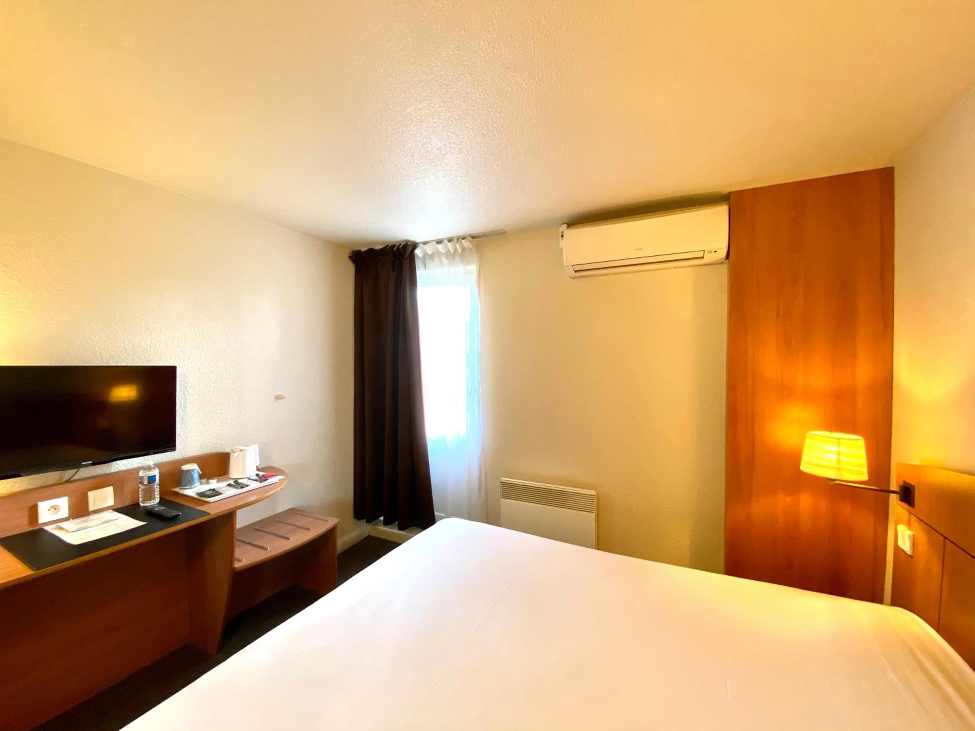 Magnifique chambre pour un séminaire d'entreprise à Kyriad Montargis Amilly - Amilly