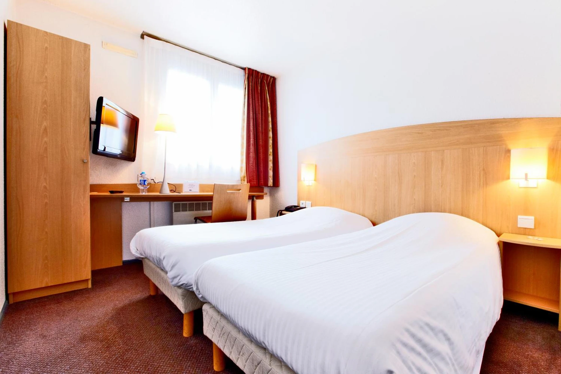 Organiser un séminaire d'entreprise : Hôtel Restaurant Kyriad Mulhouse Nord Illzach à illzach