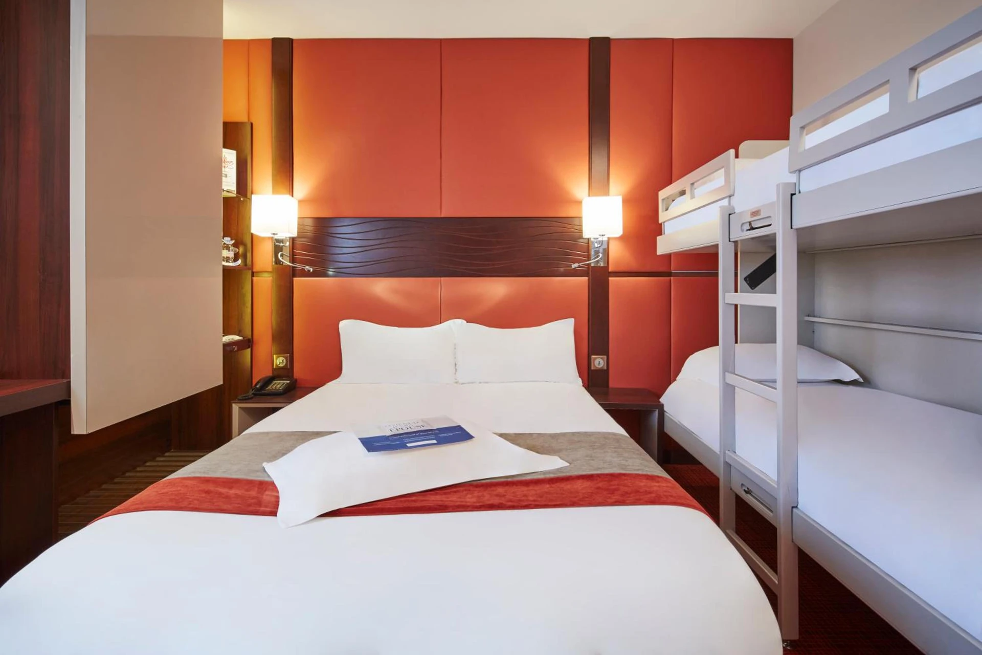 Magnifique chambre pour un séminaire d'entreprise à Kyriad Nantes Sud - Bouaye Aéroport - Bouaye