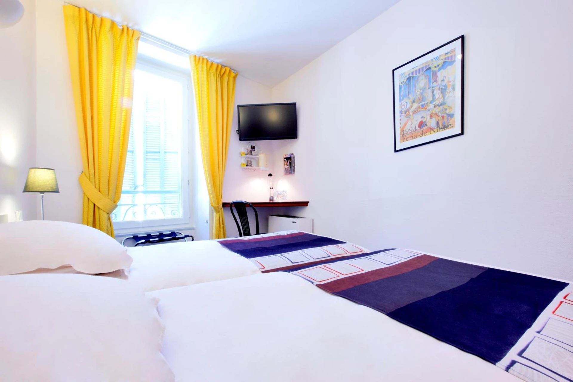 Chambre disponible pour un séminaire d'entreprise à Kyriad Nimes Centre - Nîmes