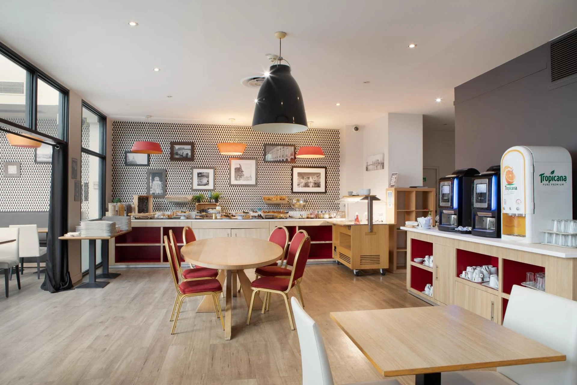 Organiser un séminaire d'entreprise : Kyriad Paris Est - Bois de Vincennes à saint-maurice