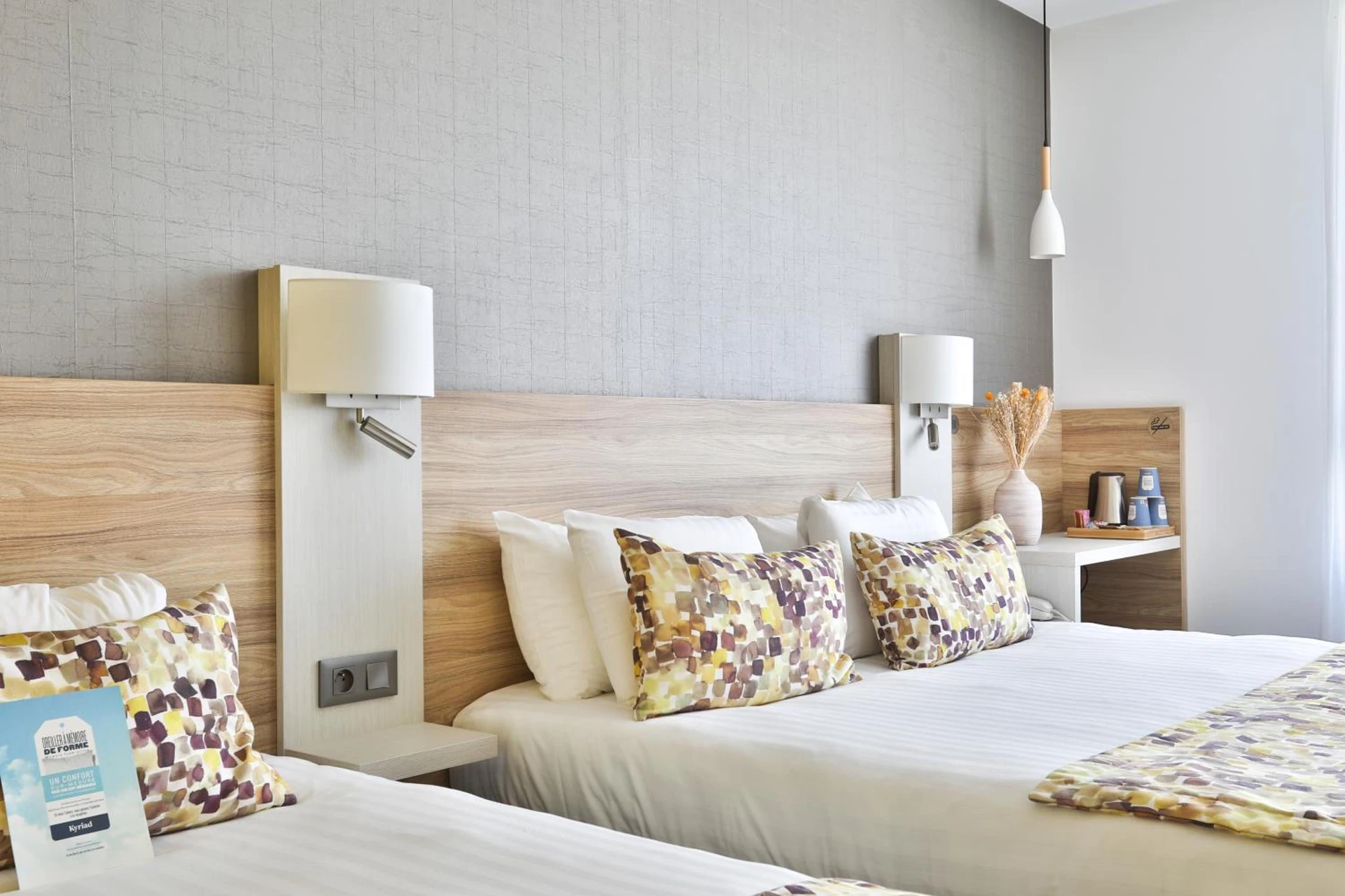 Magnifique chambre pour un séminaire d'entreprise à Kyriad Pontarlier - Pontarlier