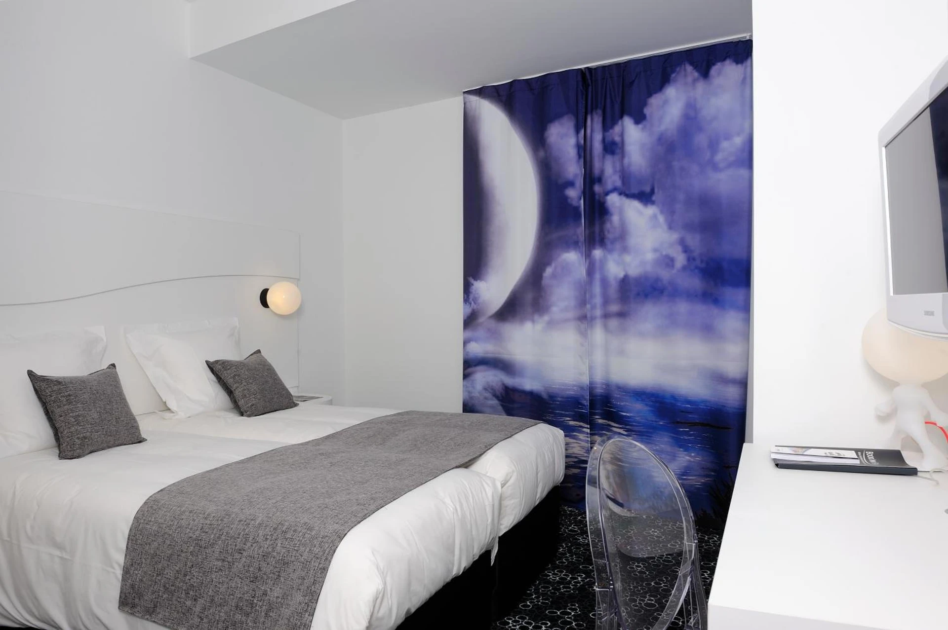 Chambre disponible pour un séminaire d'entreprise à Kyriad Prestige Perpignan Centre del Mon - Perpignan