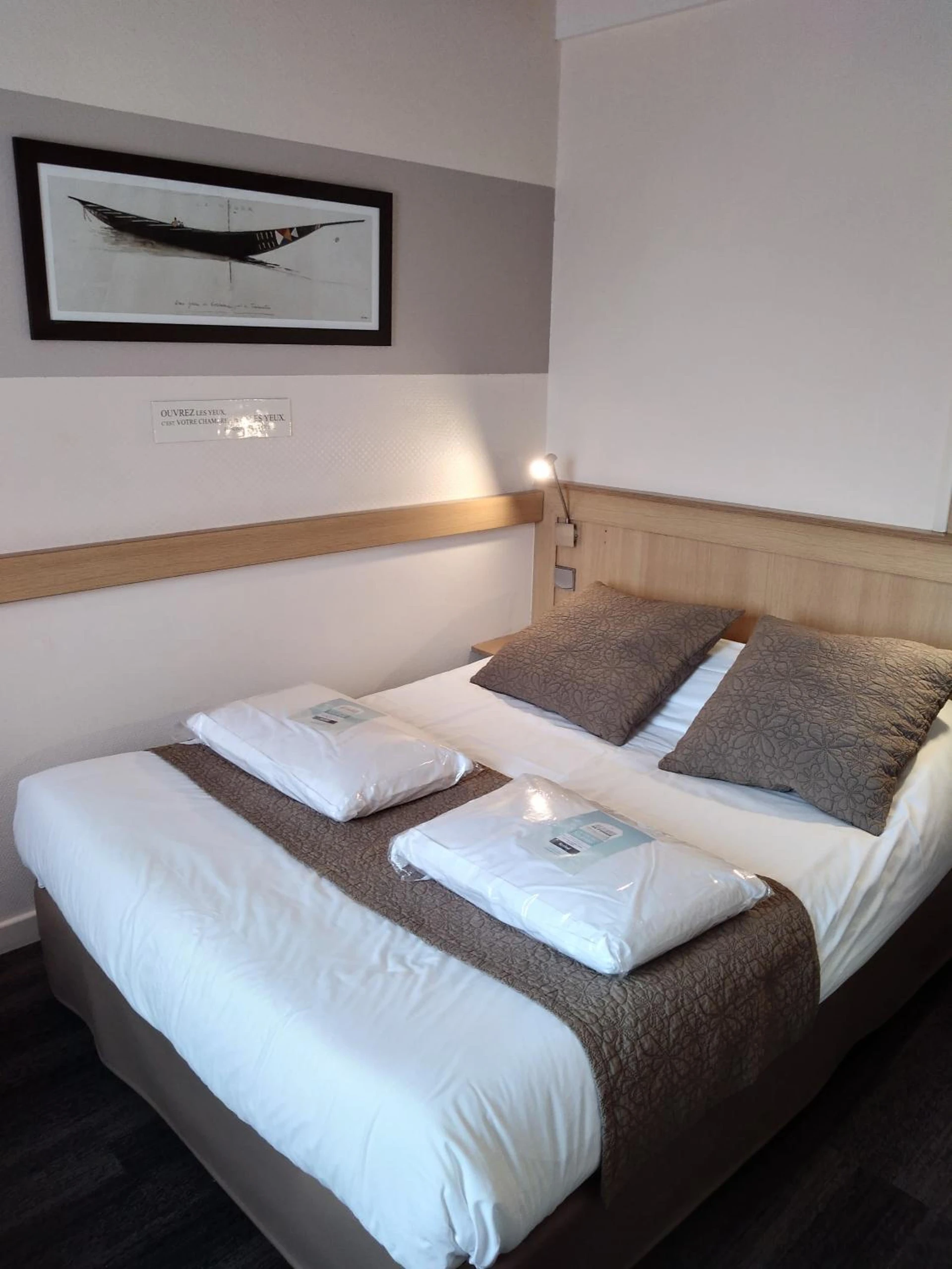 Chambre disponible pour un séminaire d'entreprise à Kyriad Rennes Sud - Cesson Chantepie - Chantepie